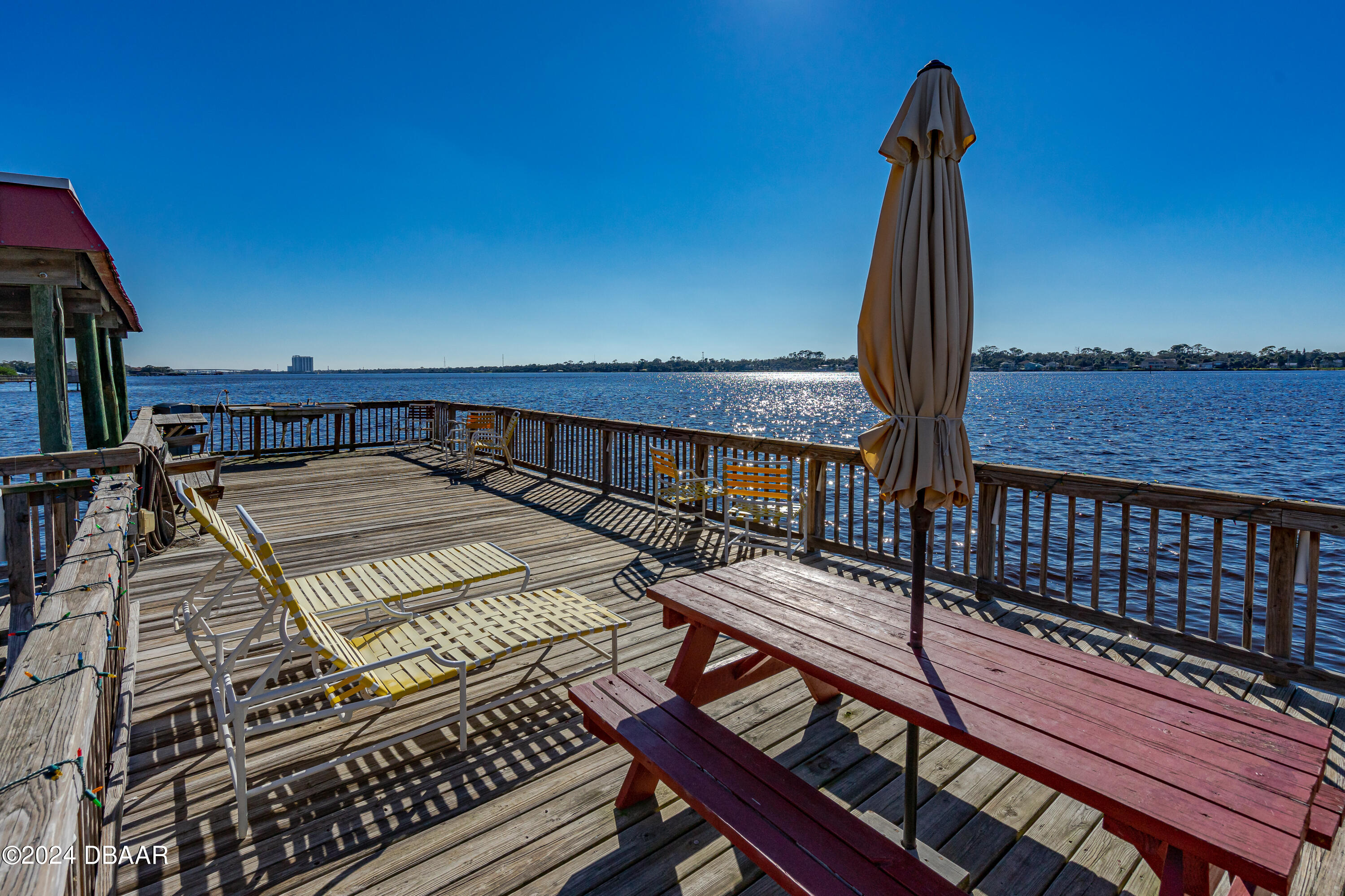 2801 N Halifax Avenue, 257