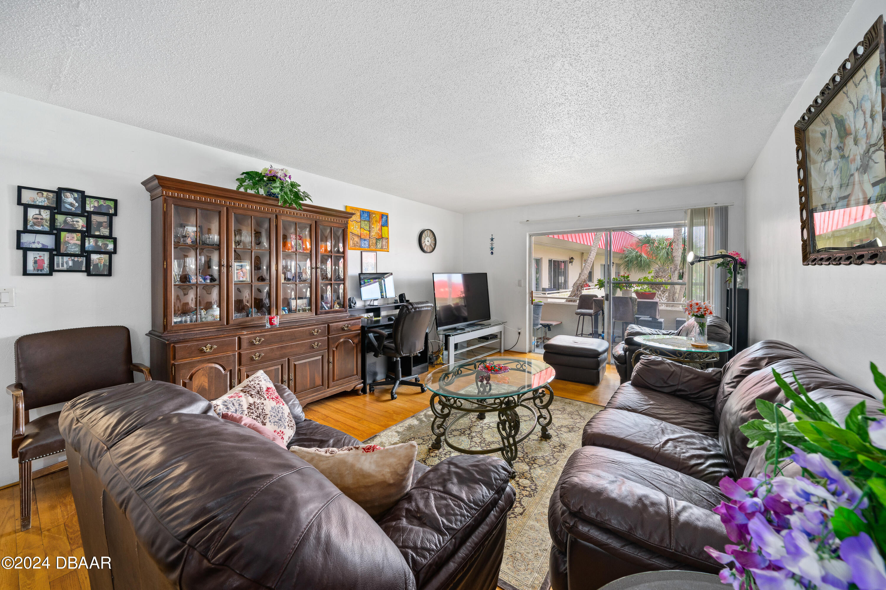 2801 N Halifax Avenue, 257