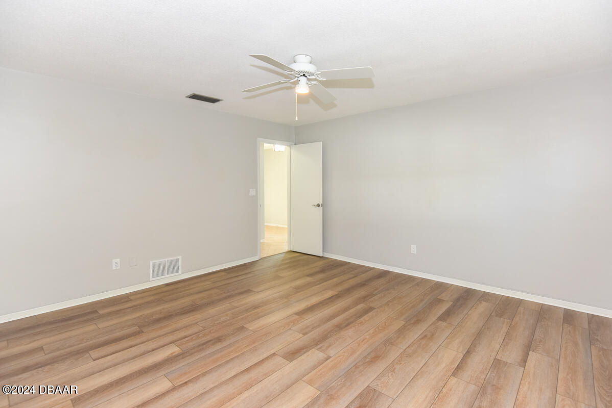 93 Dianne Drive