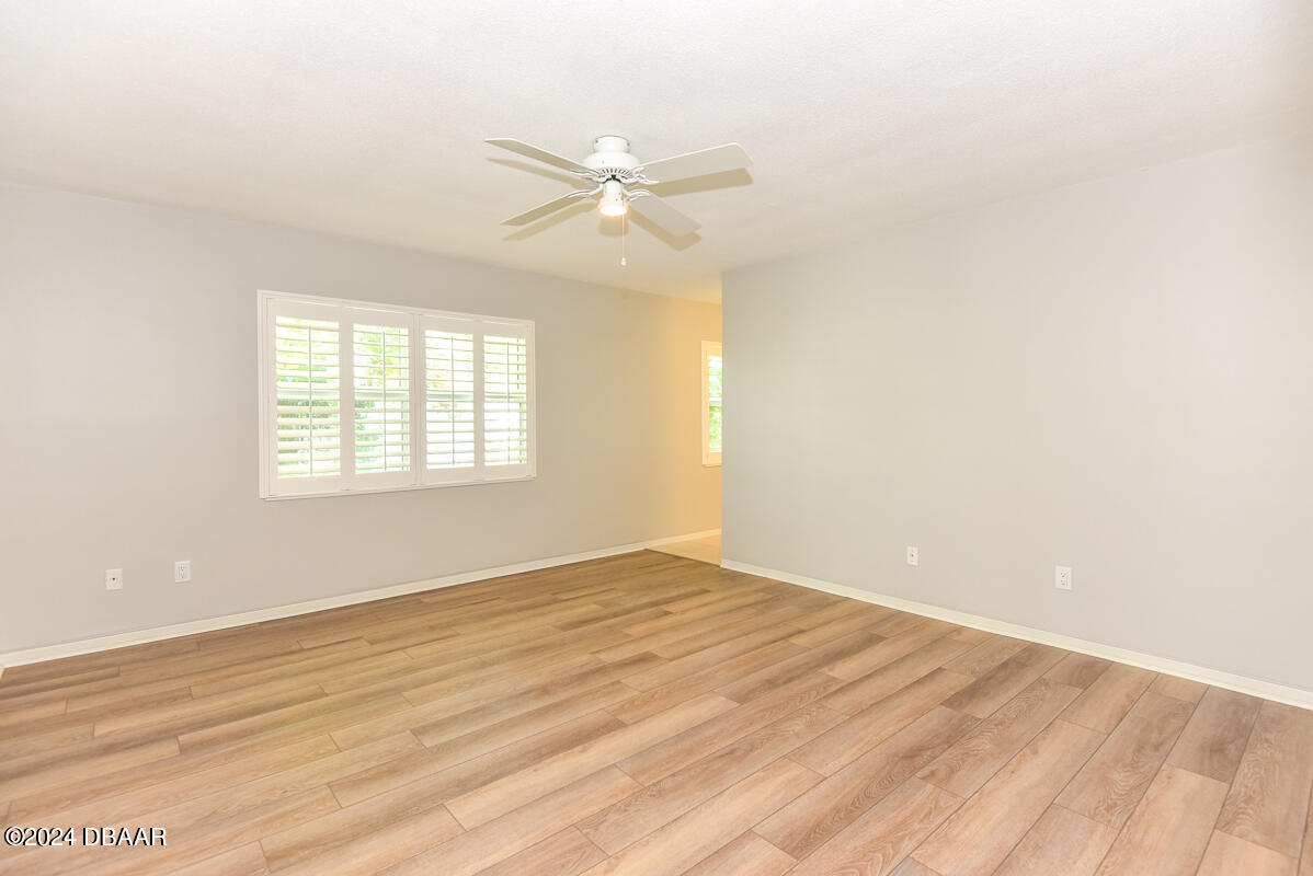93 Dianne Drive