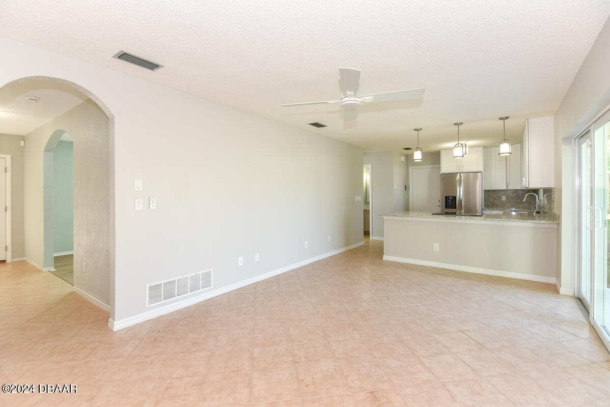 93 Dianne Drive