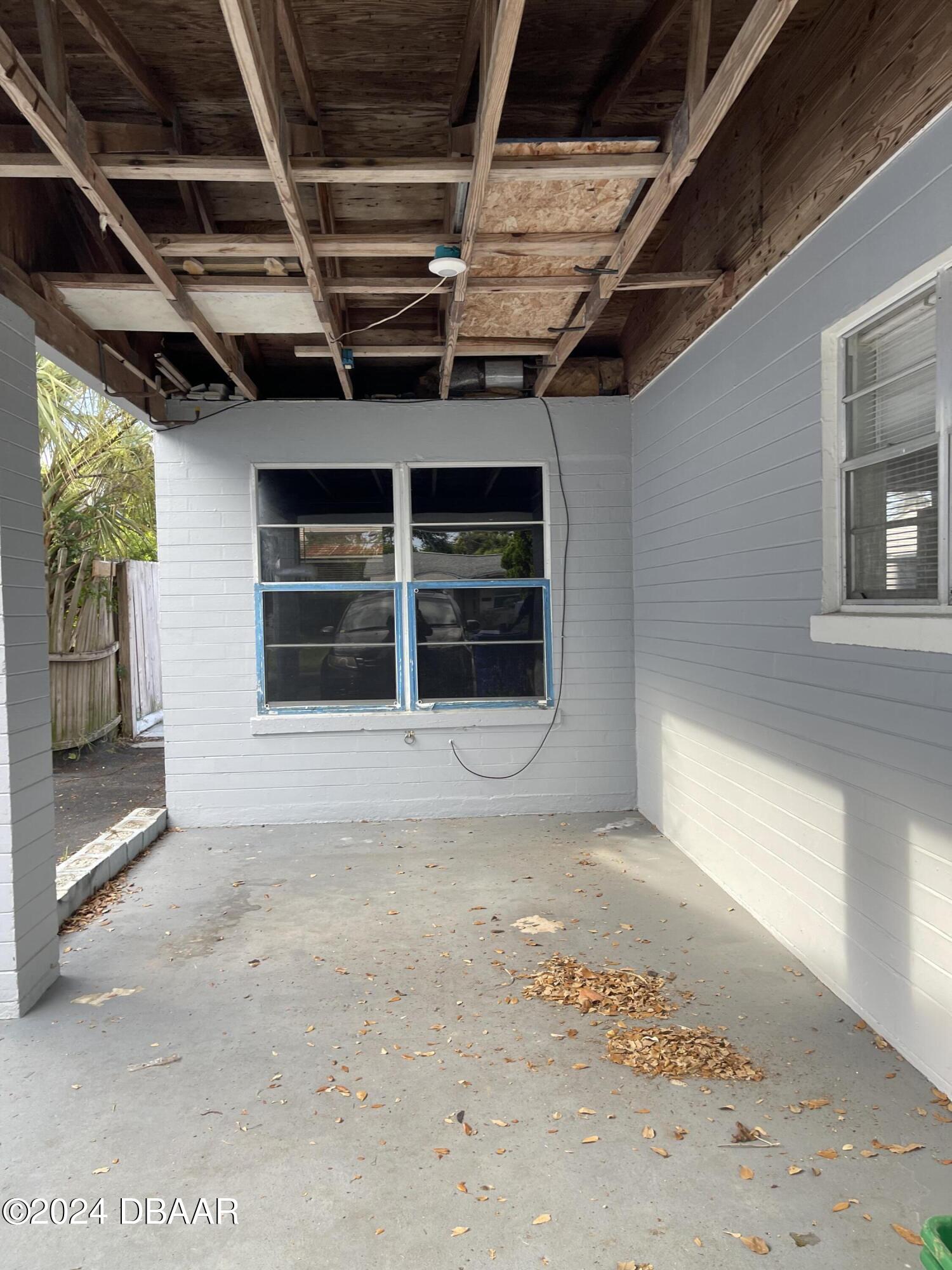 118 Holland Road