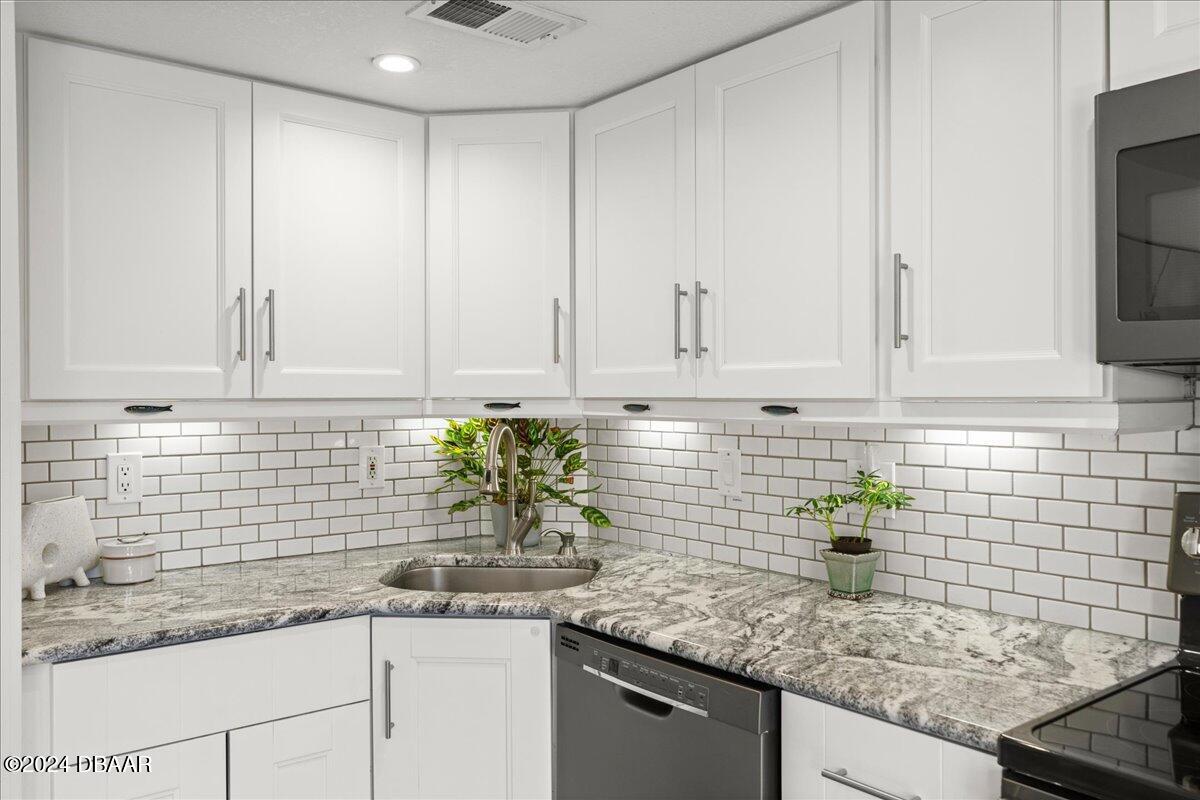 855 Ocean Shore Boulevard 115