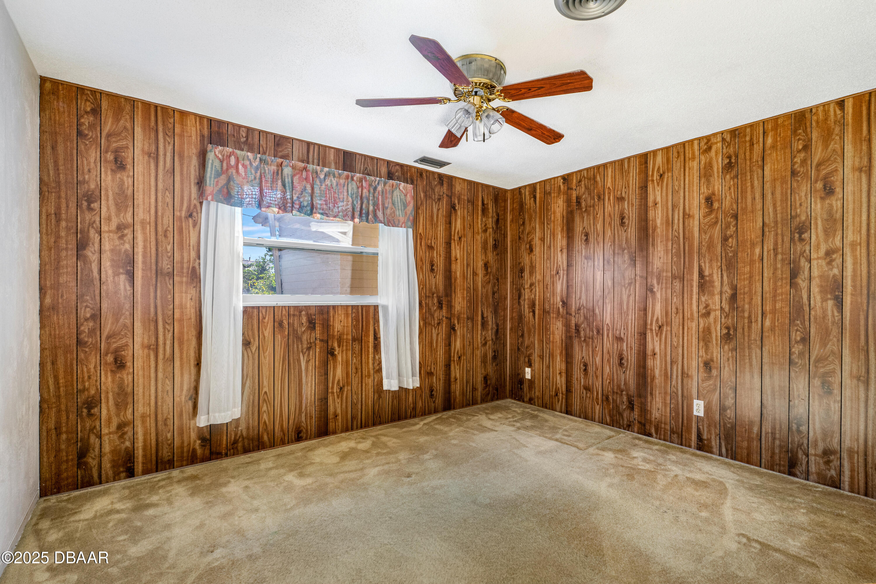 142 University Circle