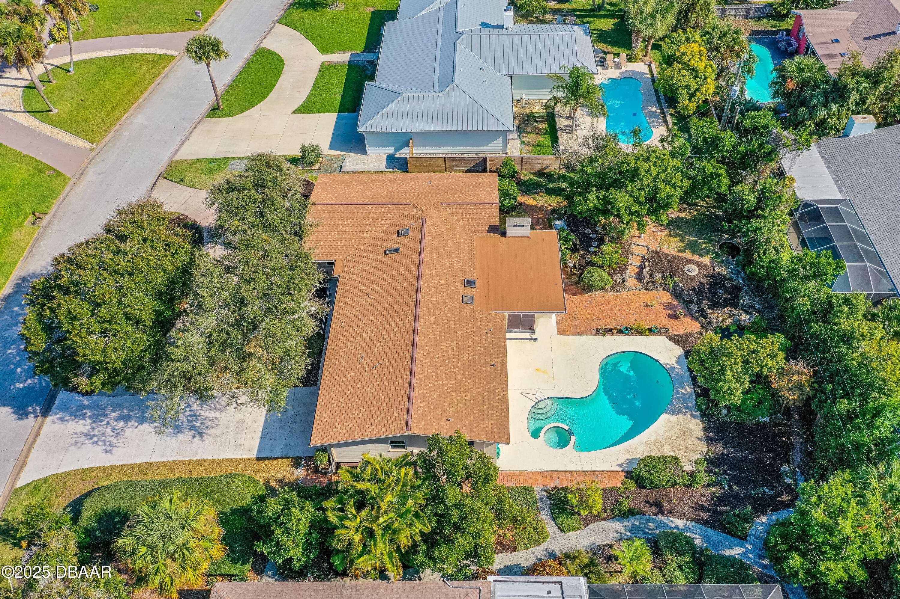 142 University Circle
