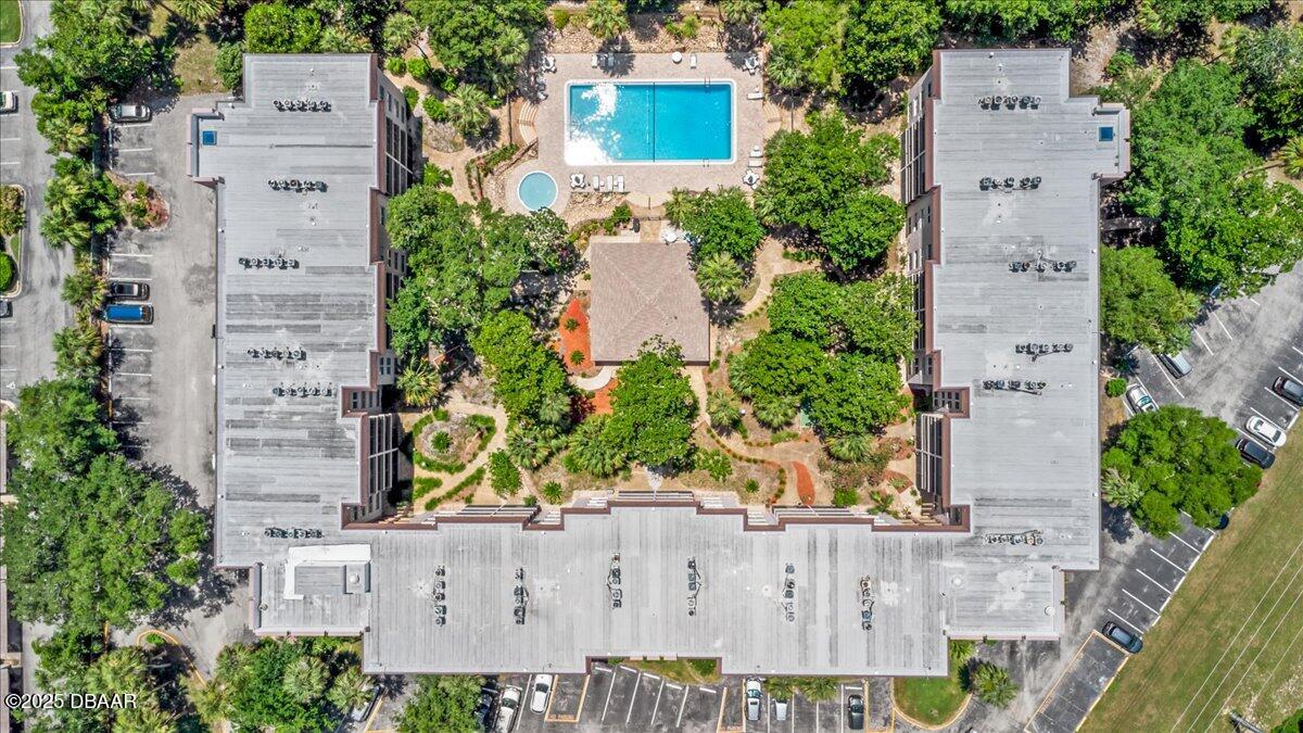 640 N Nova Road 114