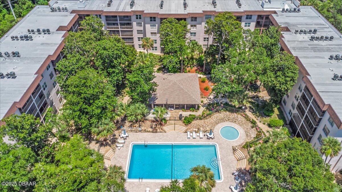 640 N Nova Road 114
