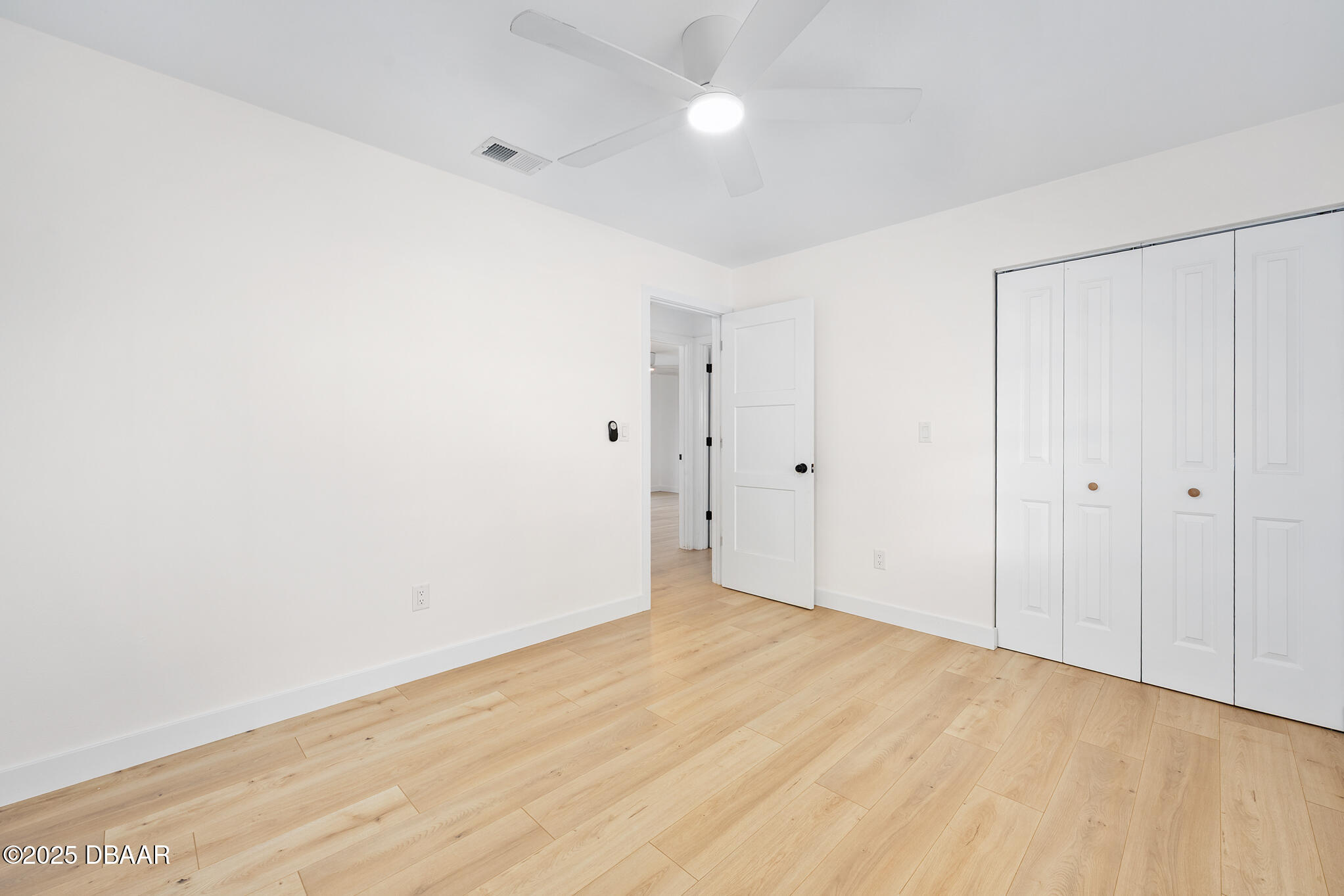 2 Avenue Bonita