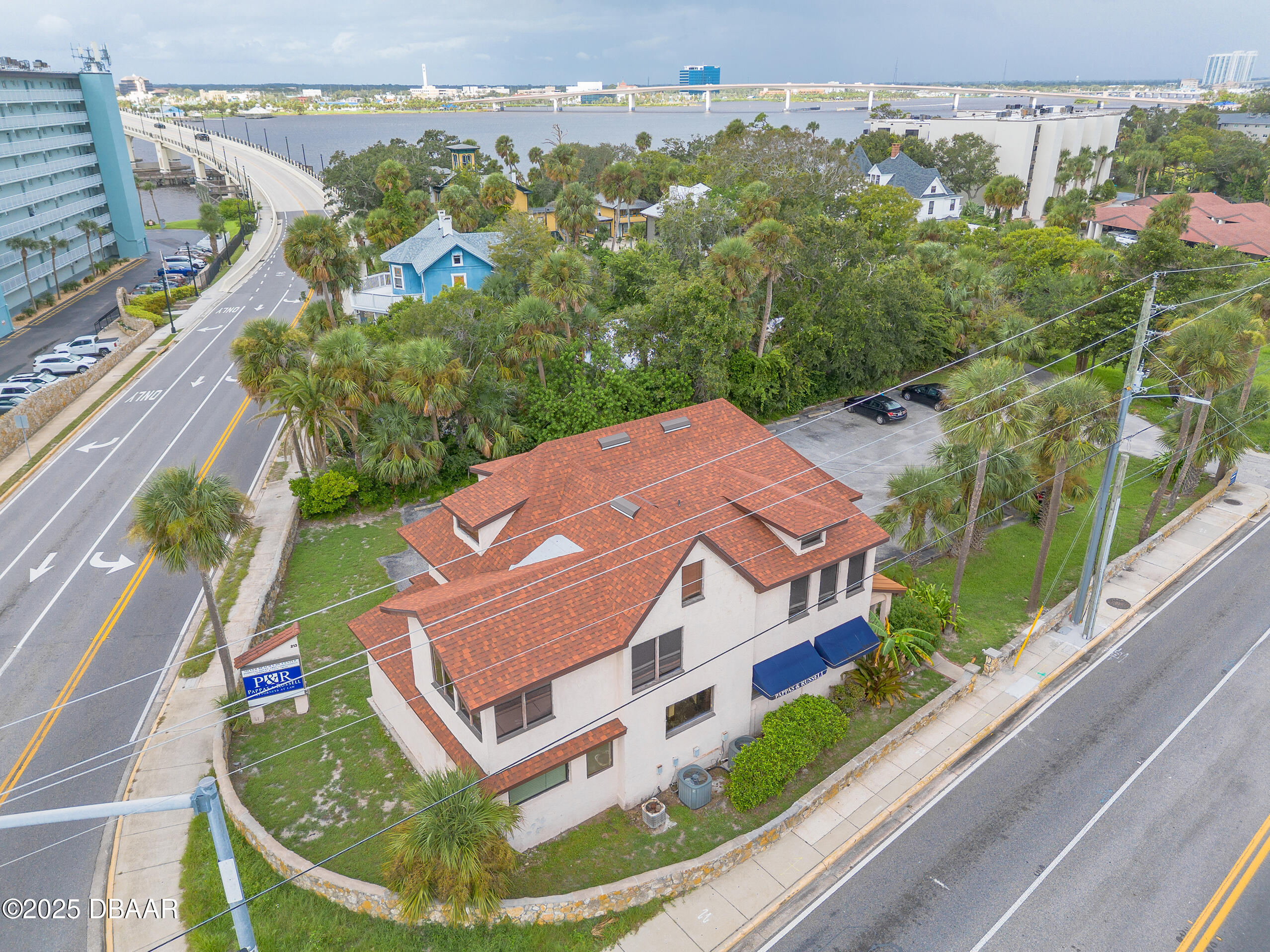 213 Silver Beach Avenue