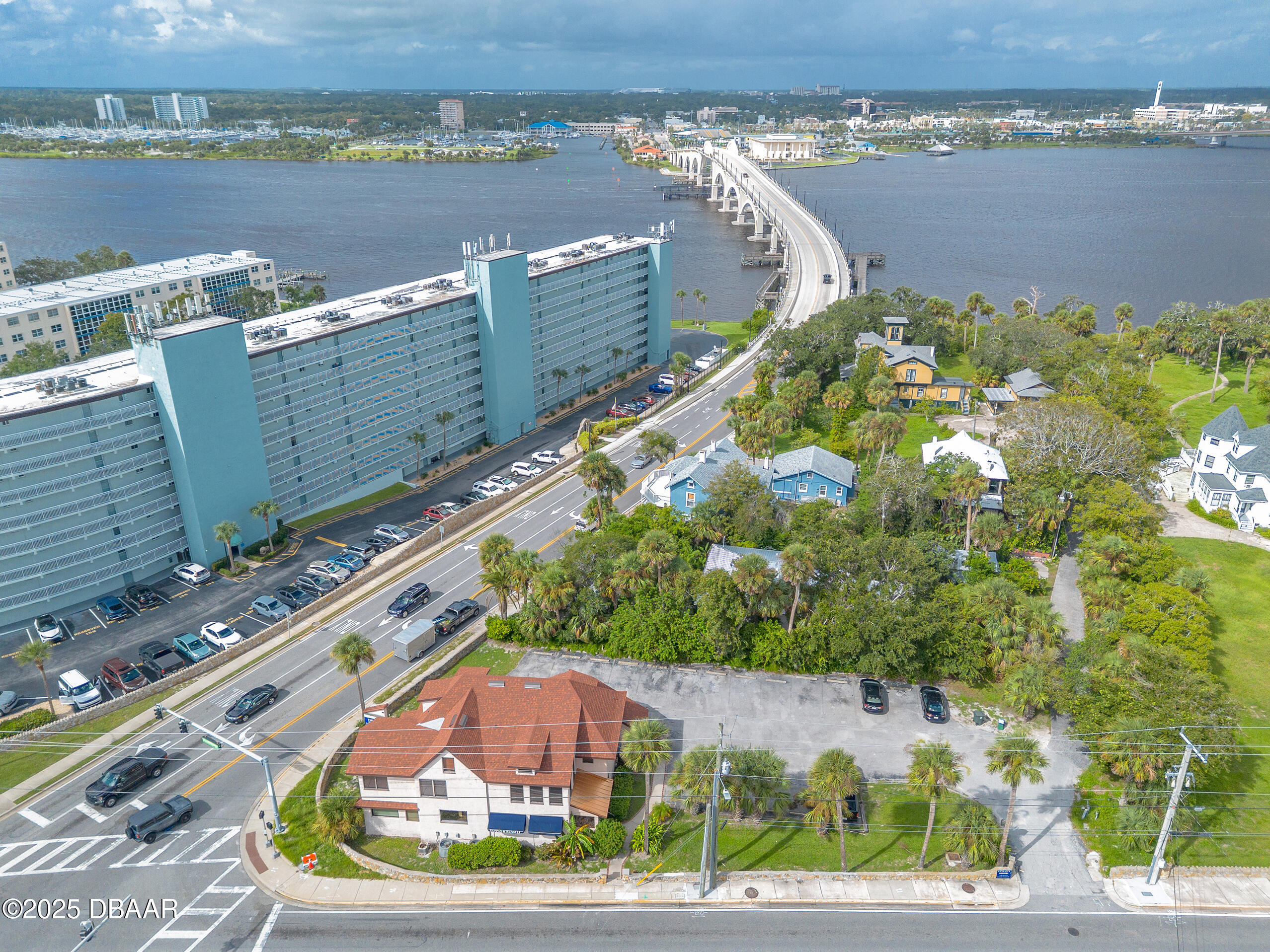 213 Silver Beach Avenue