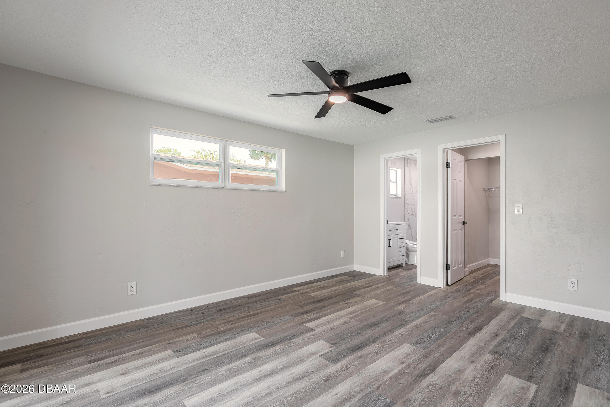 1209 Sunland Road