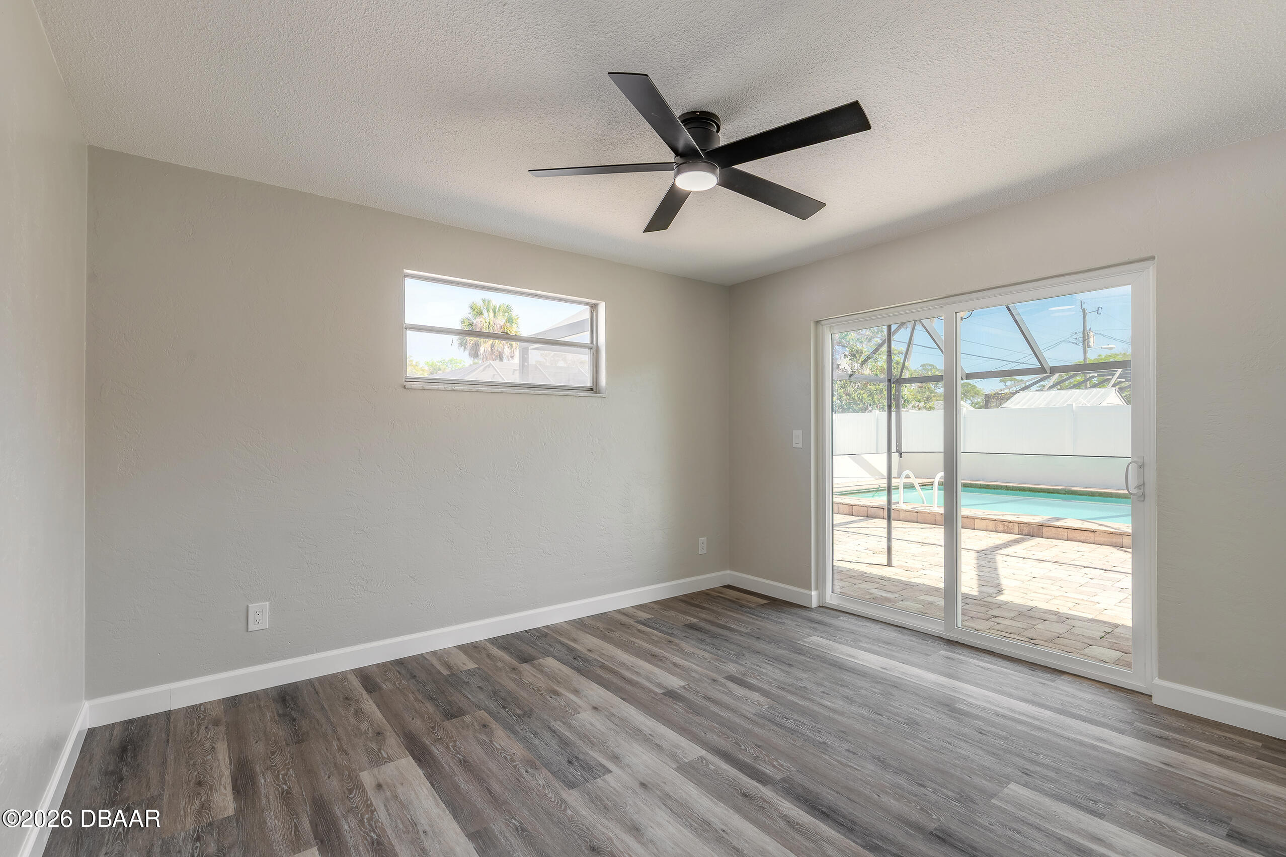 1209 Sunland Road