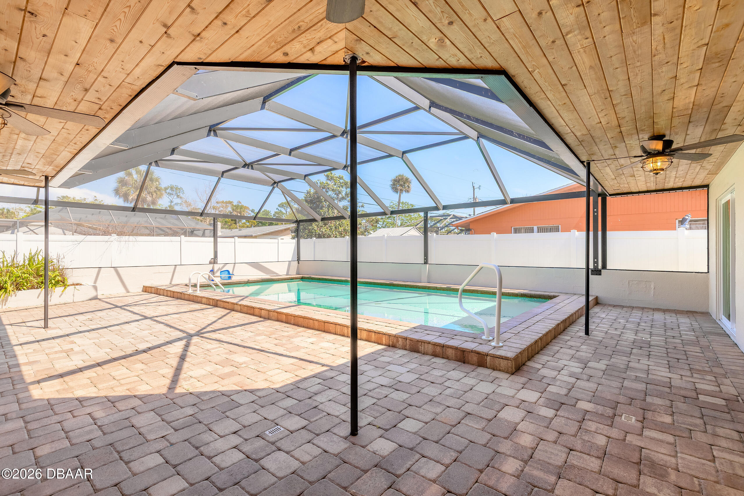 1209 Sunland Road