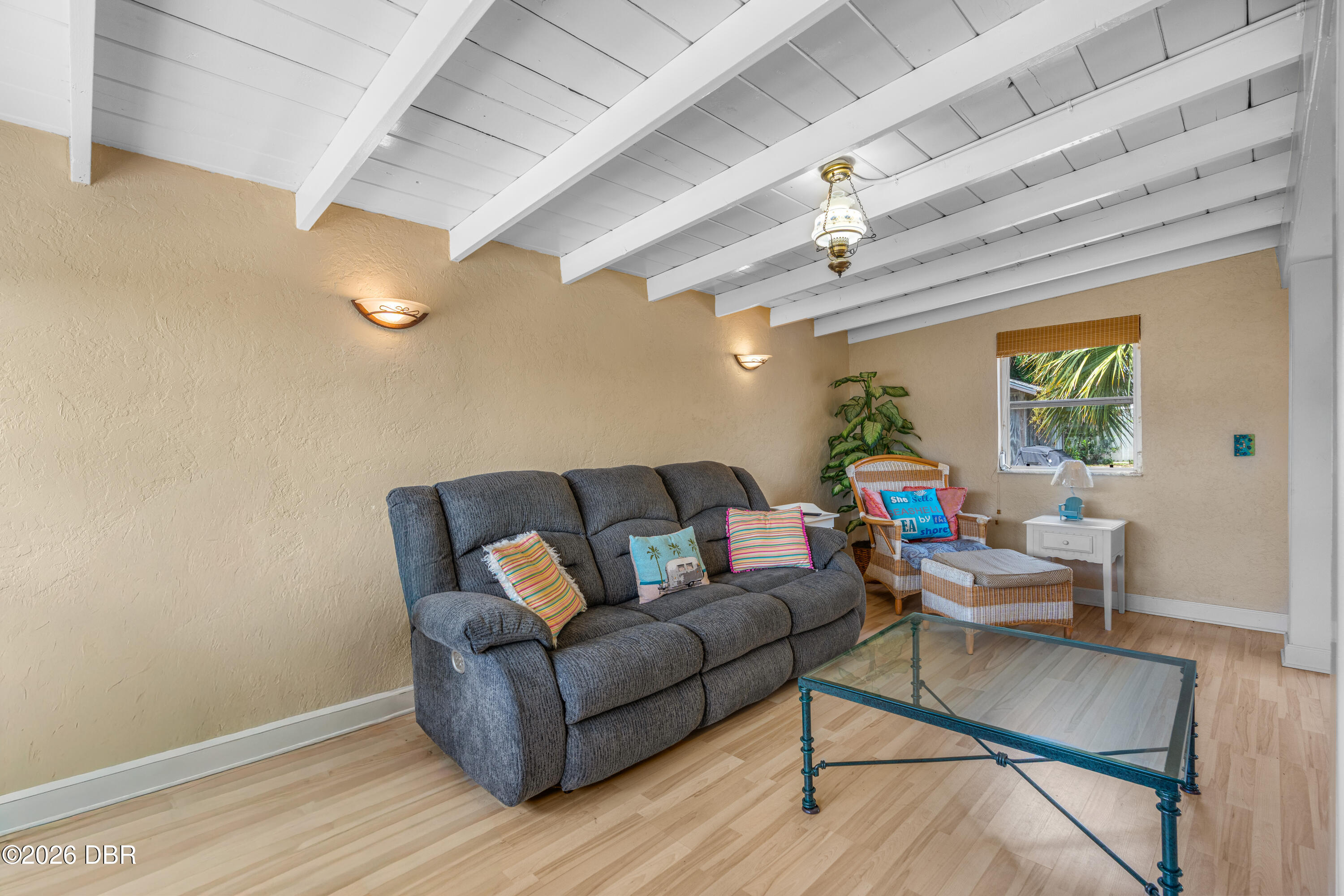 123 Essex Drive