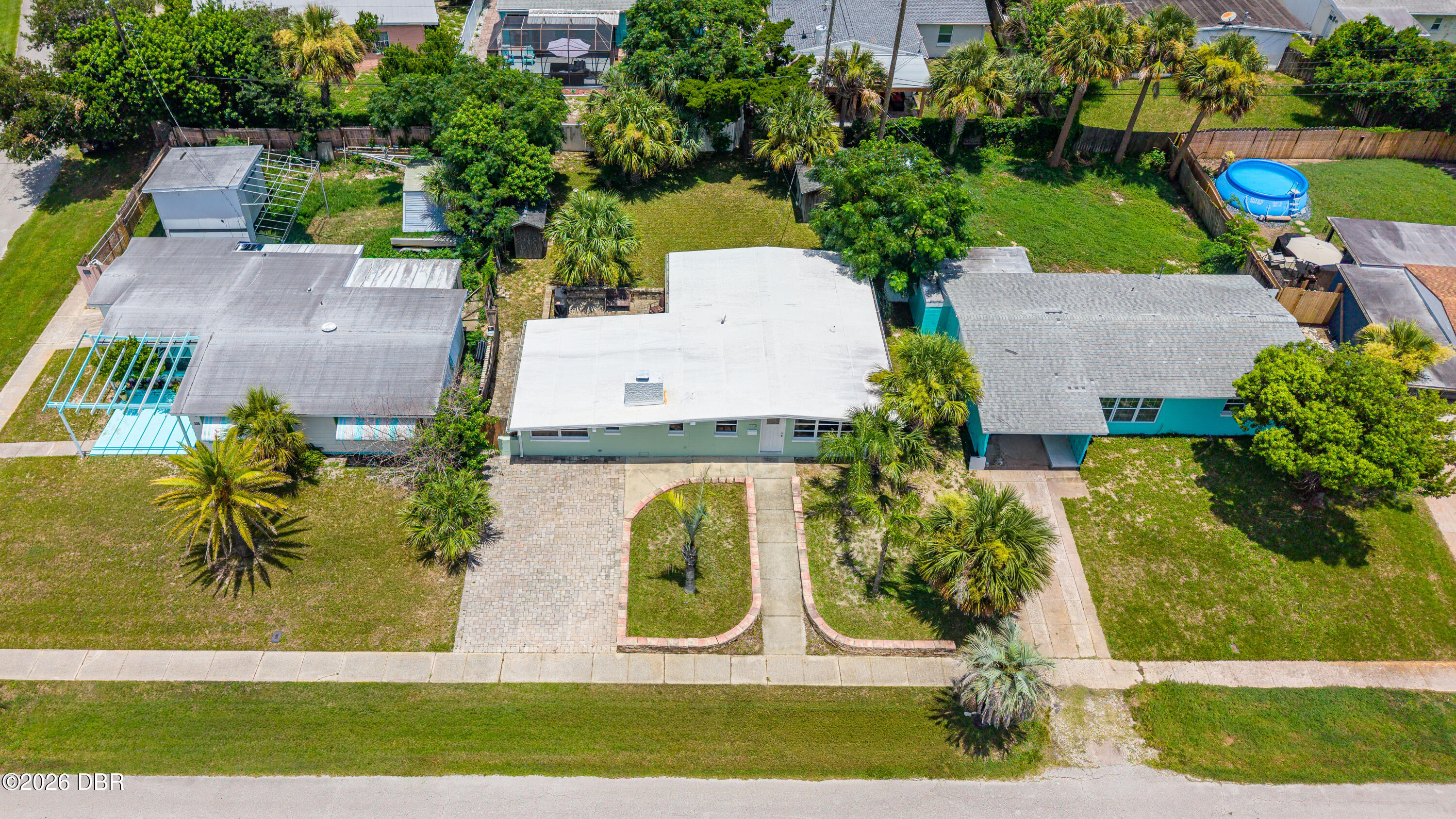 123 Essex Drive