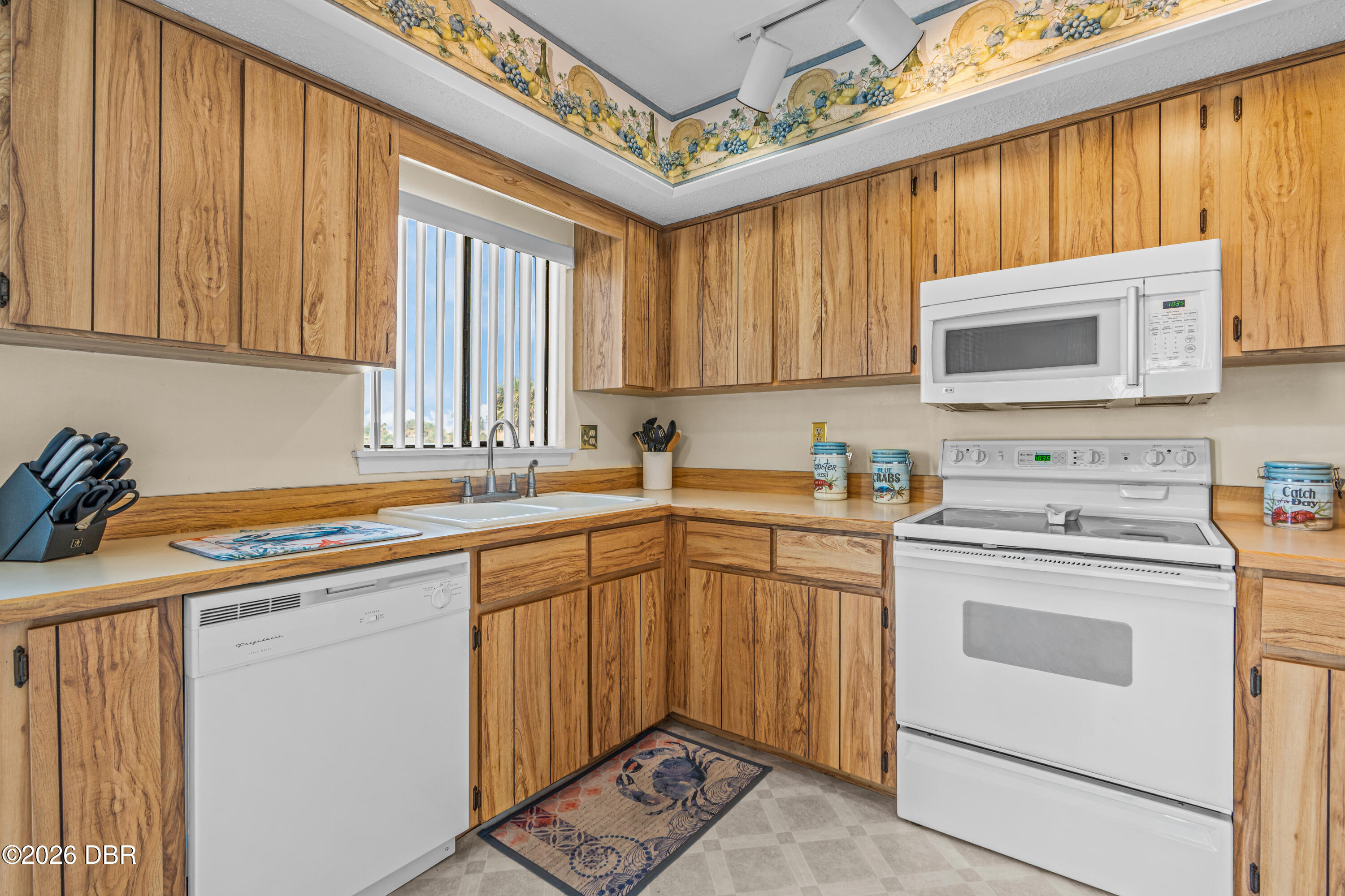 2898 Ocean Shore Boulevard 603