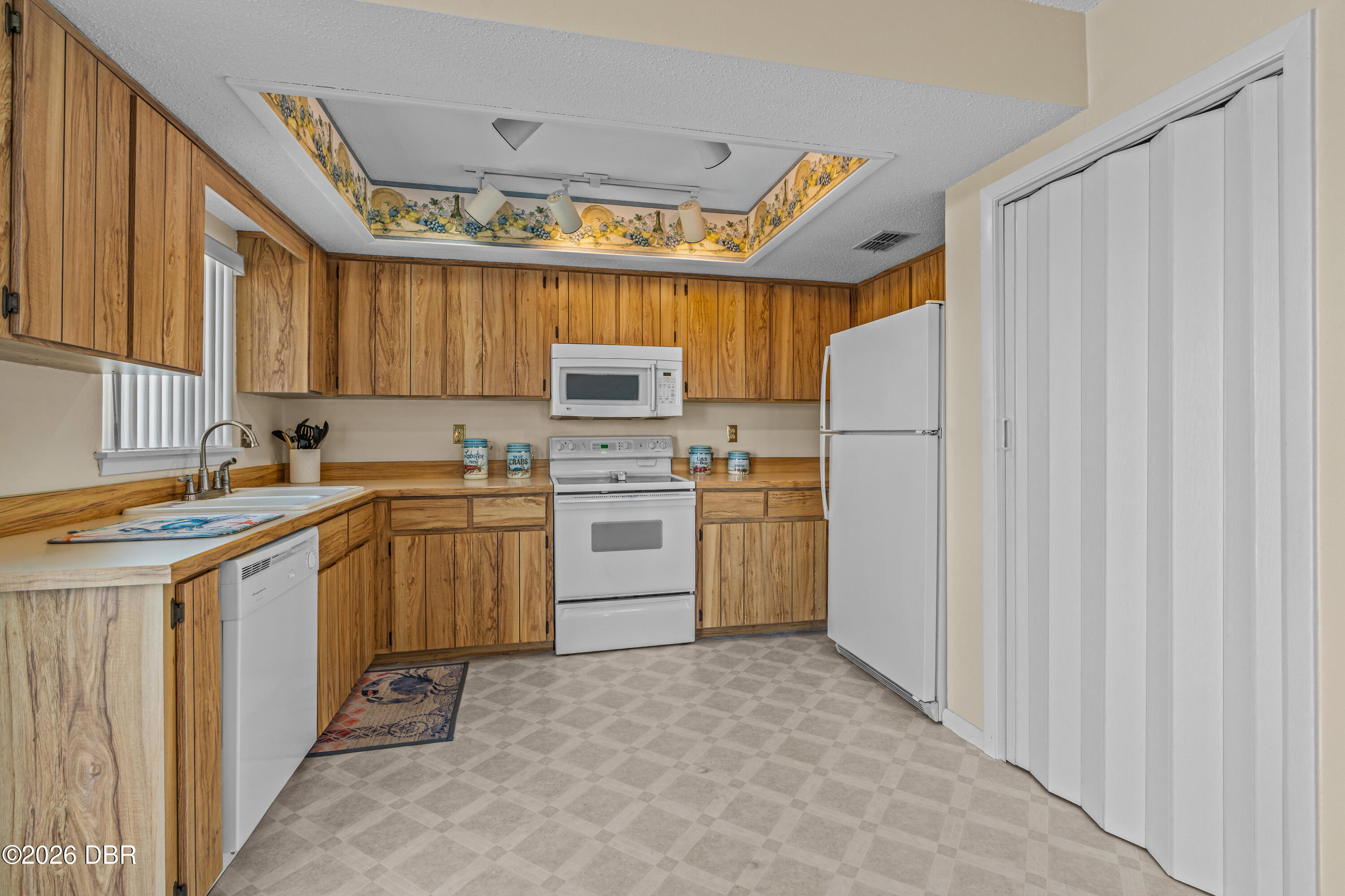 2898 Ocean Shore Boulevard 603