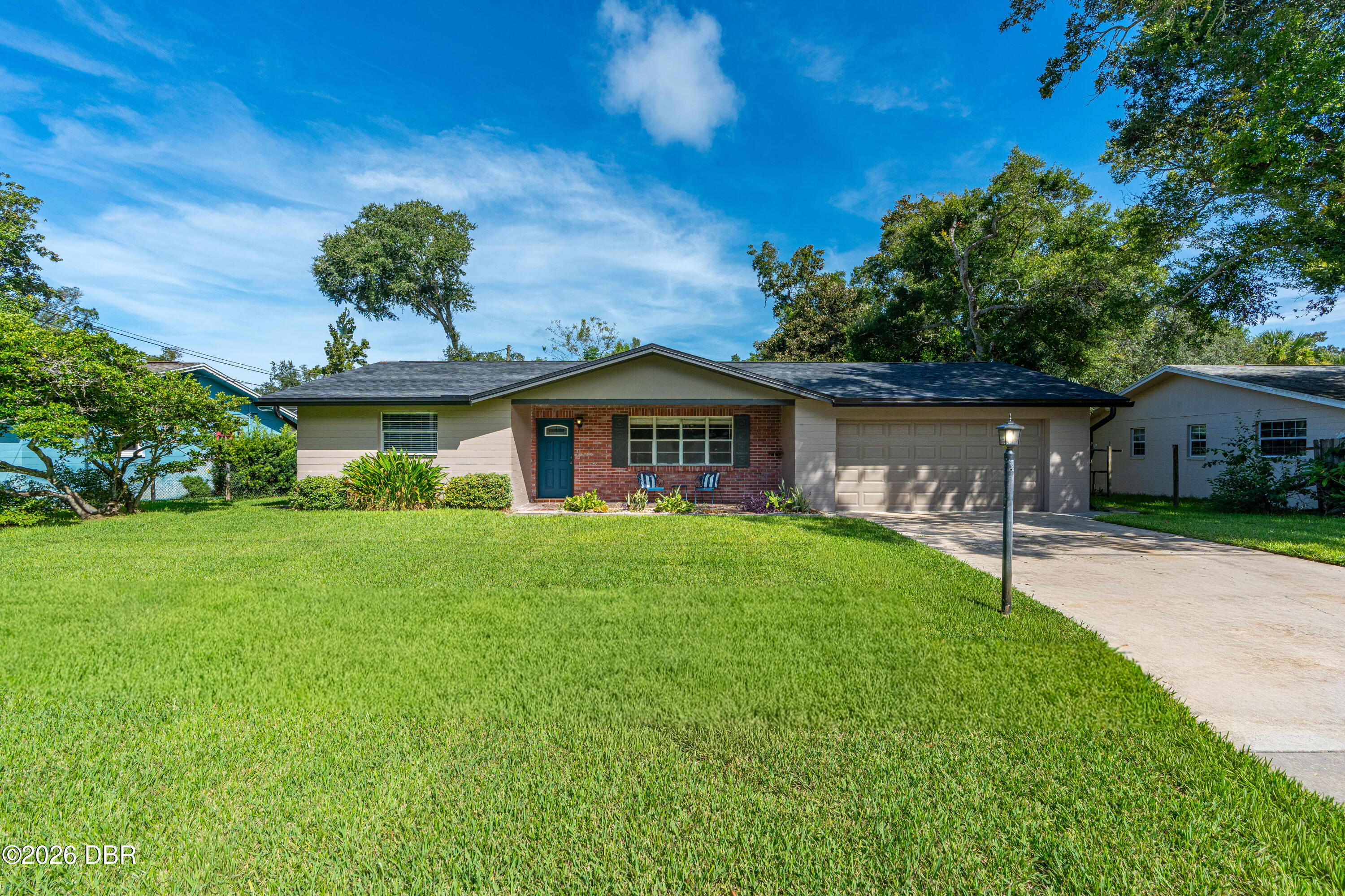 211 Sanchez Avenue