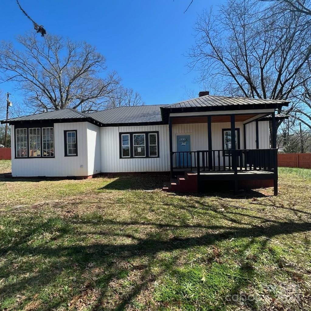 8238 Moores Chapel Road