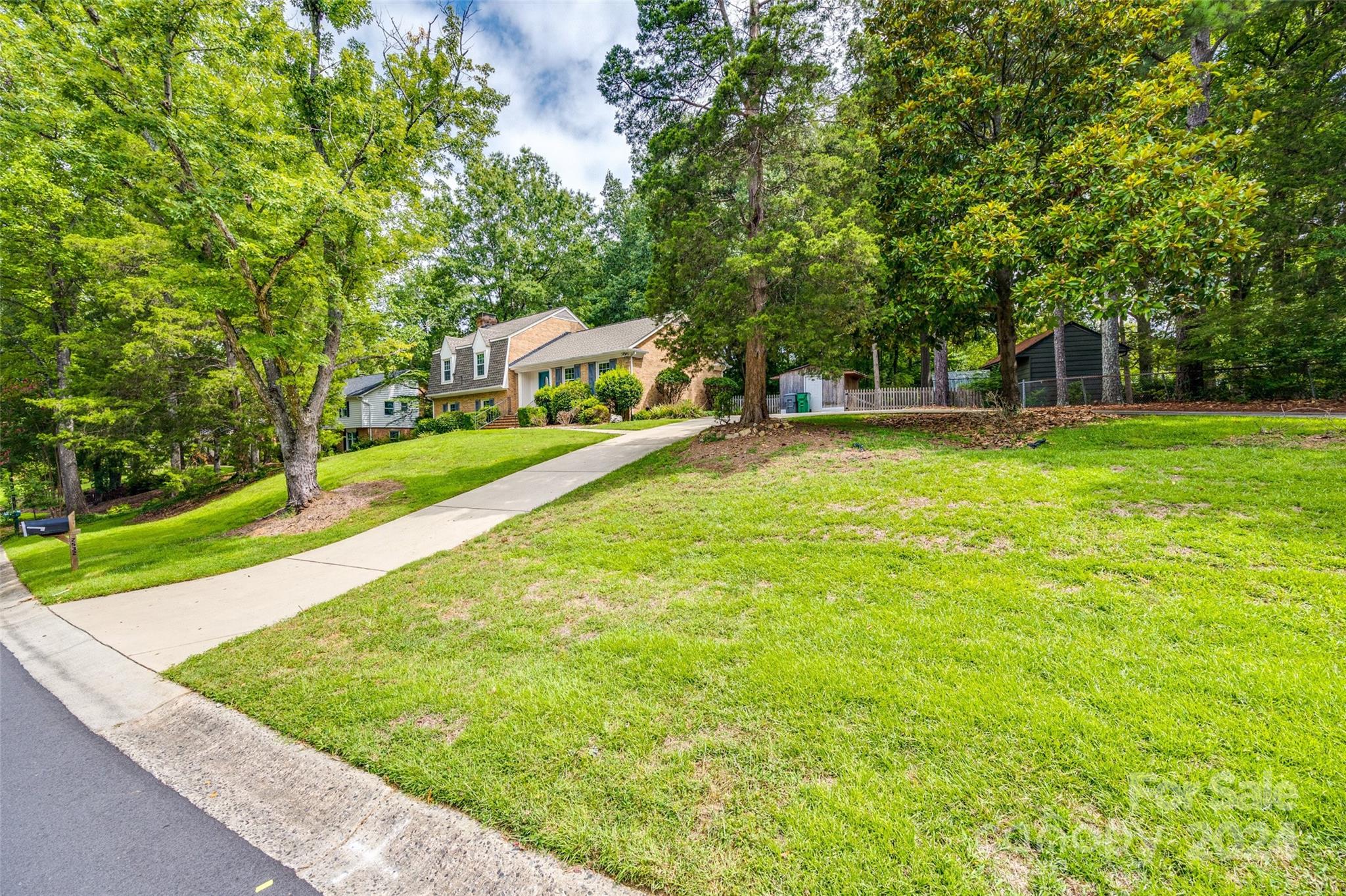 2532 Tattersall Drive
