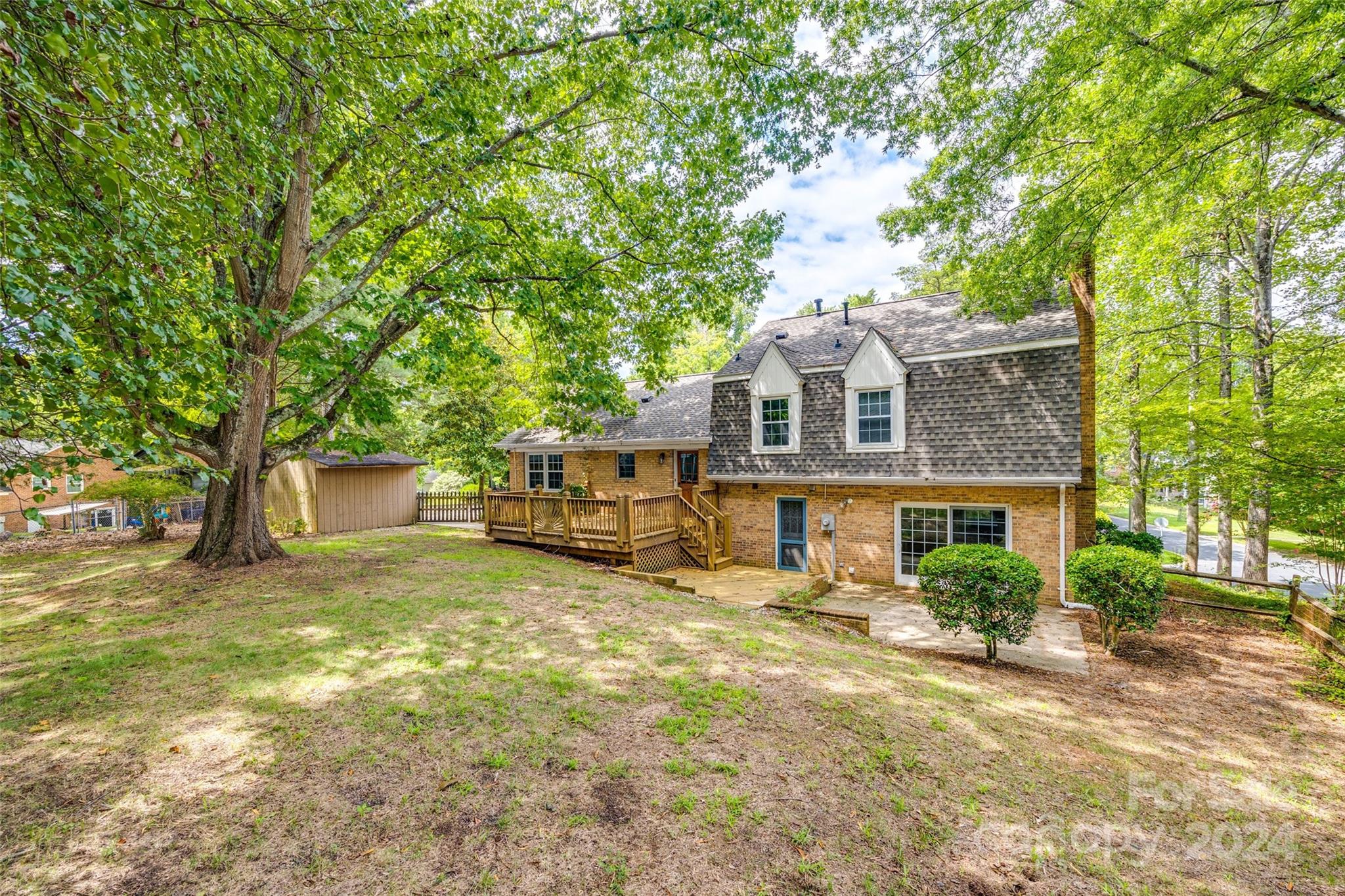 2532 Tattersall Drive