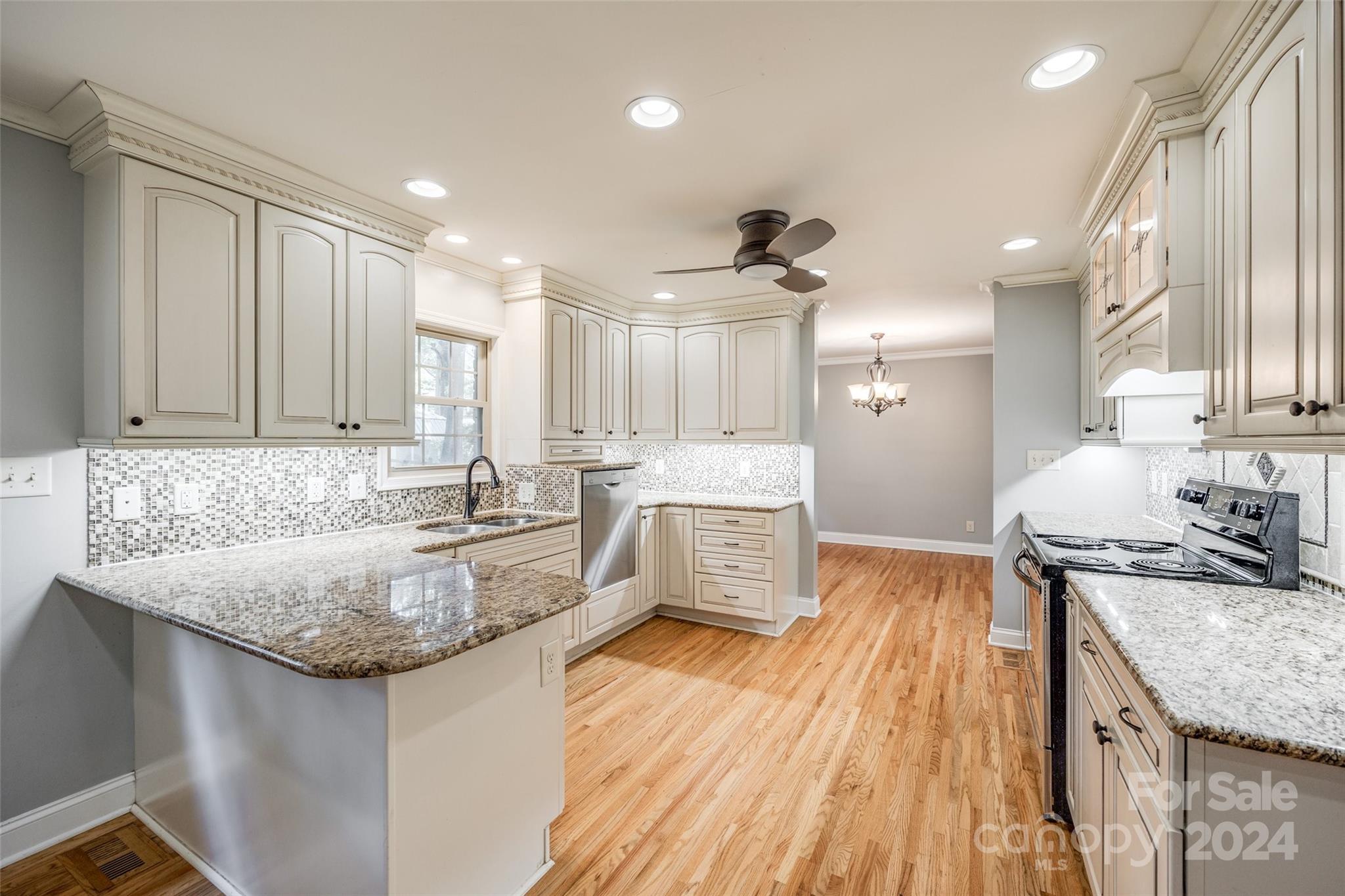 2532 Tattersall Drive