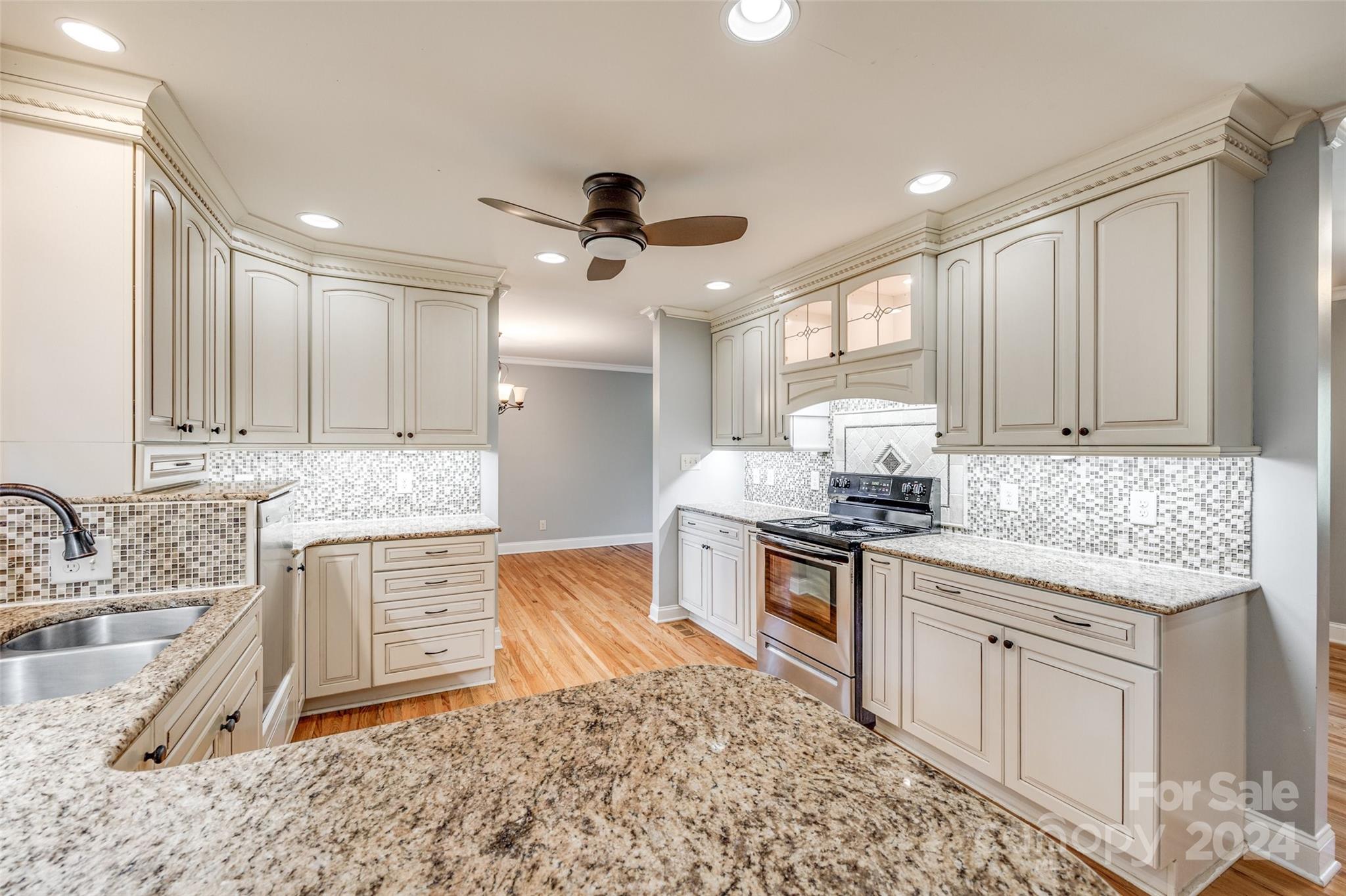 2532 Tattersall Drive