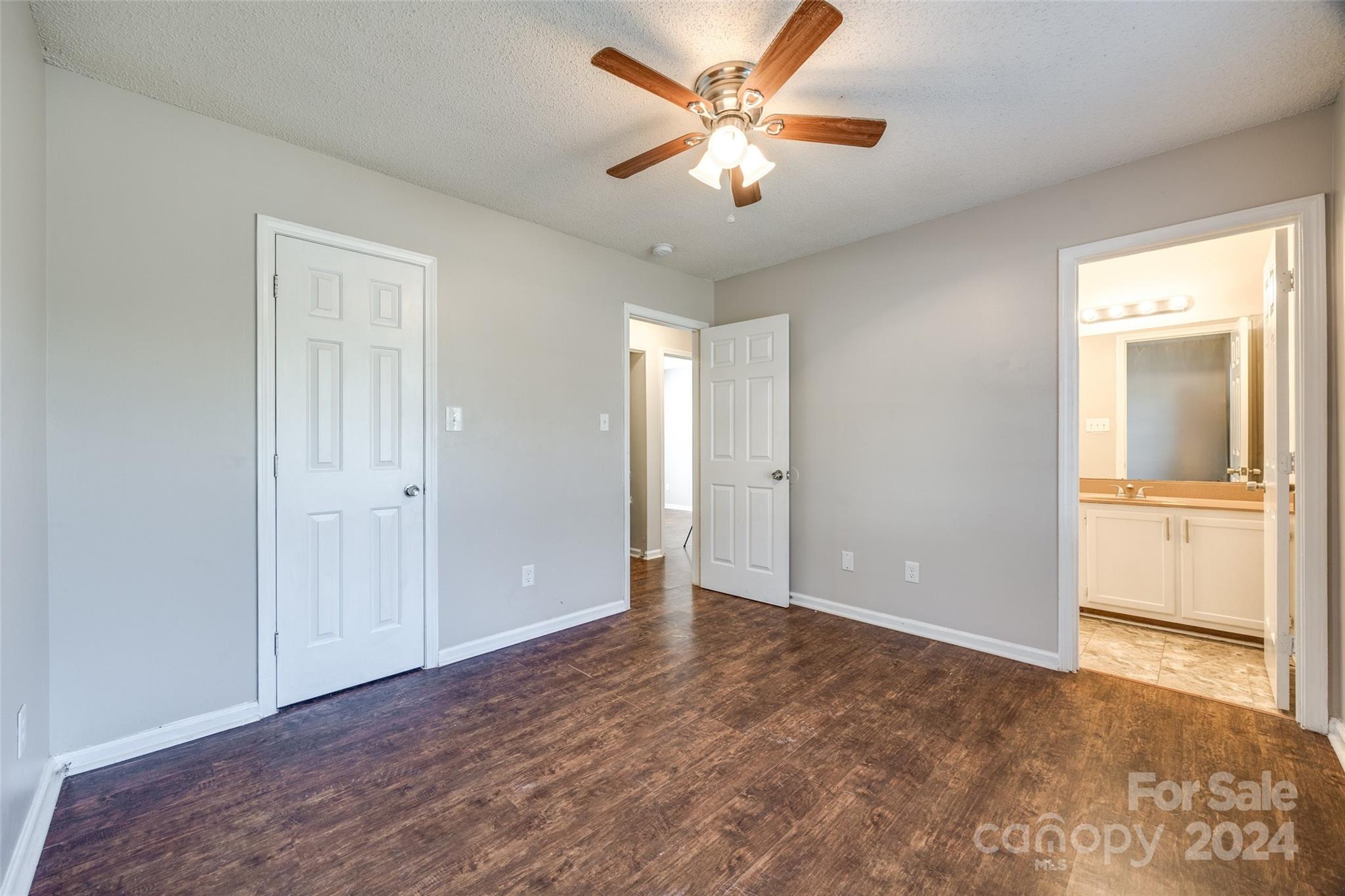 5300 Abner Lane