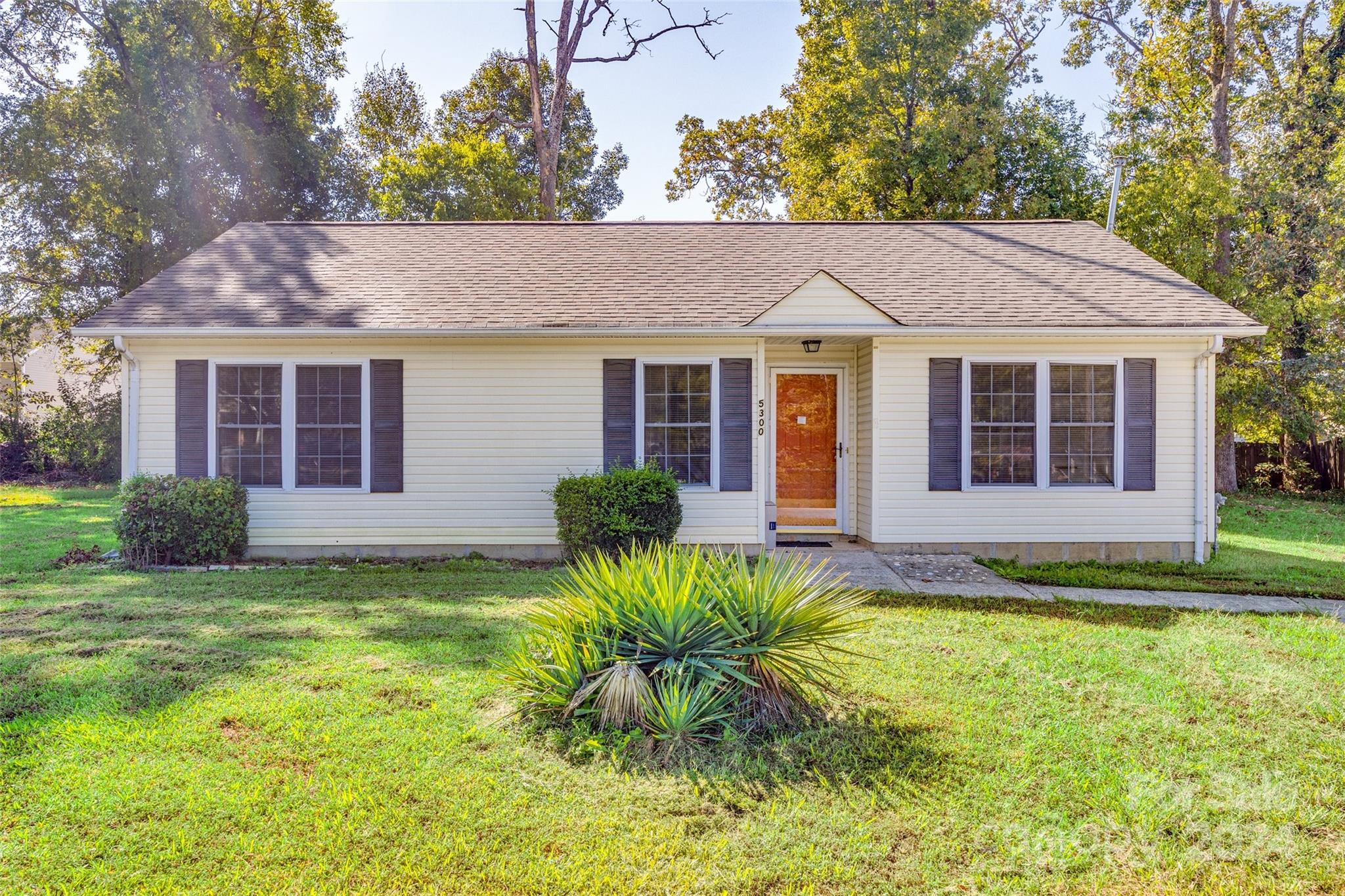 5300 Abner Lane