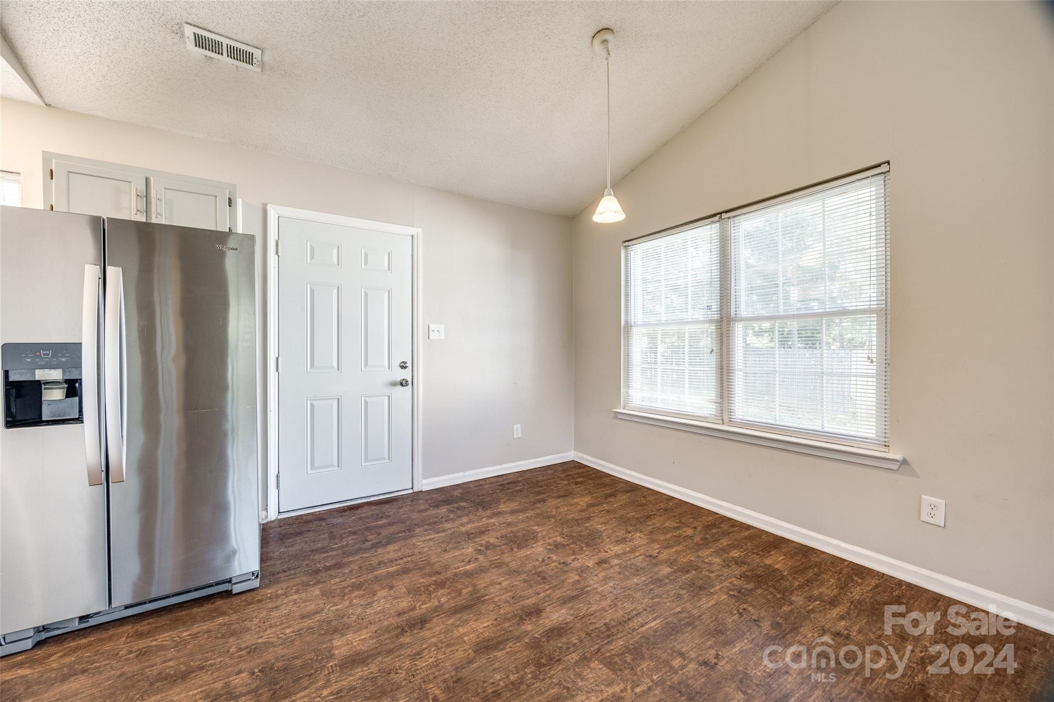 5300 Abner Lane