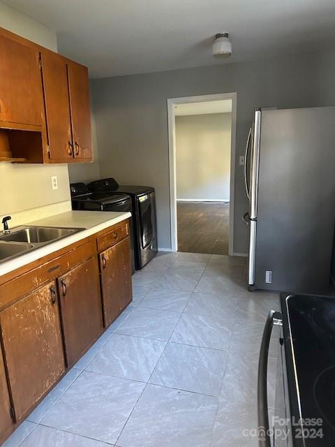 2019 Holly Street