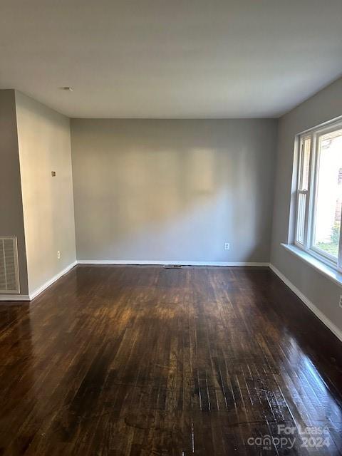 2019 Holly Street