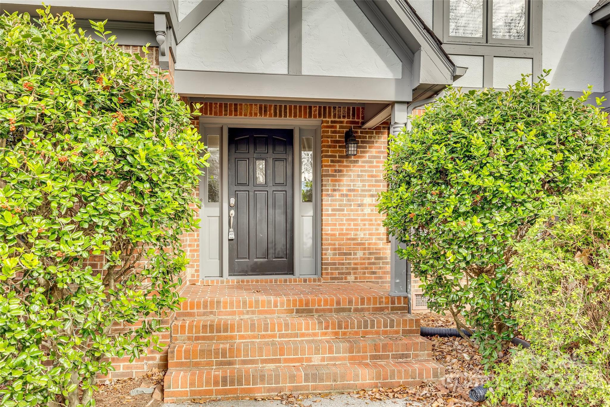 9611 Hanover Ridge Court