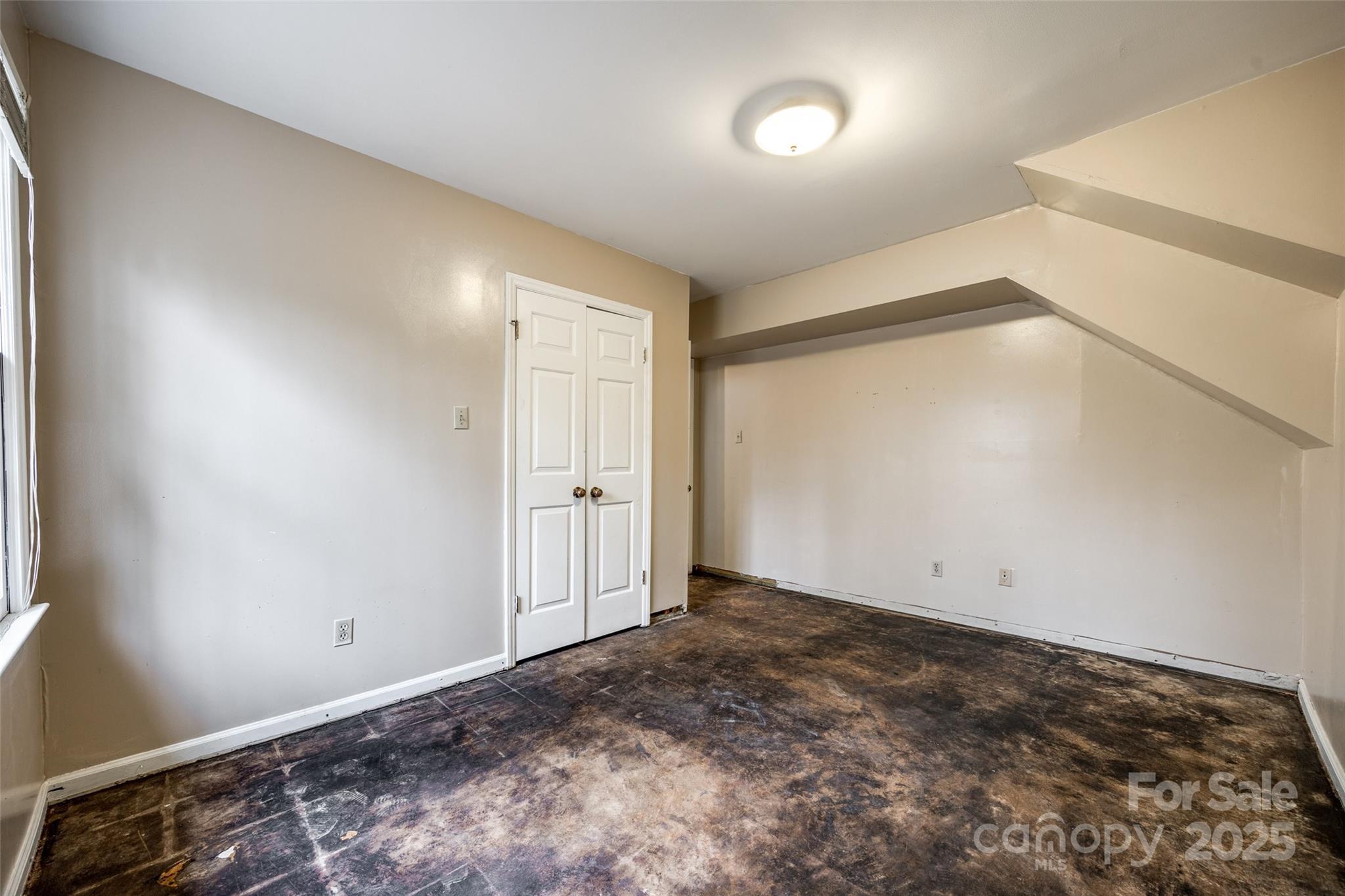 8106 Sidras Court