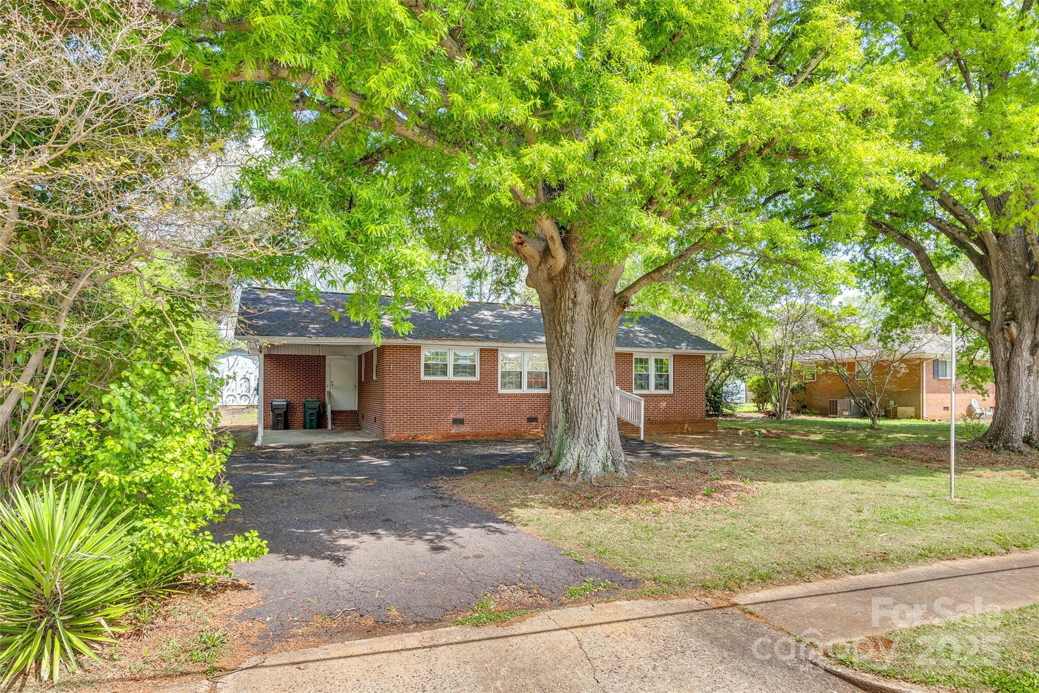 764 Emorywood Lane
