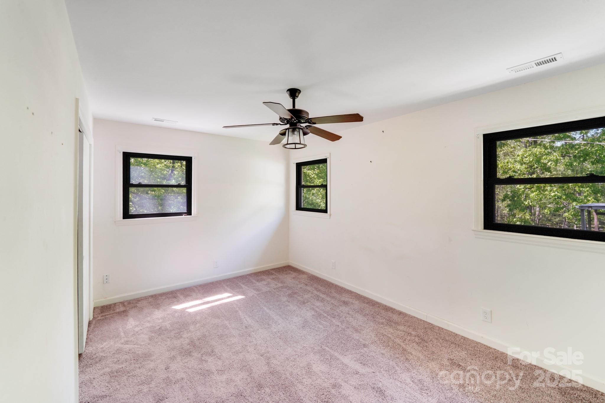 4915 Huntington Farm Road