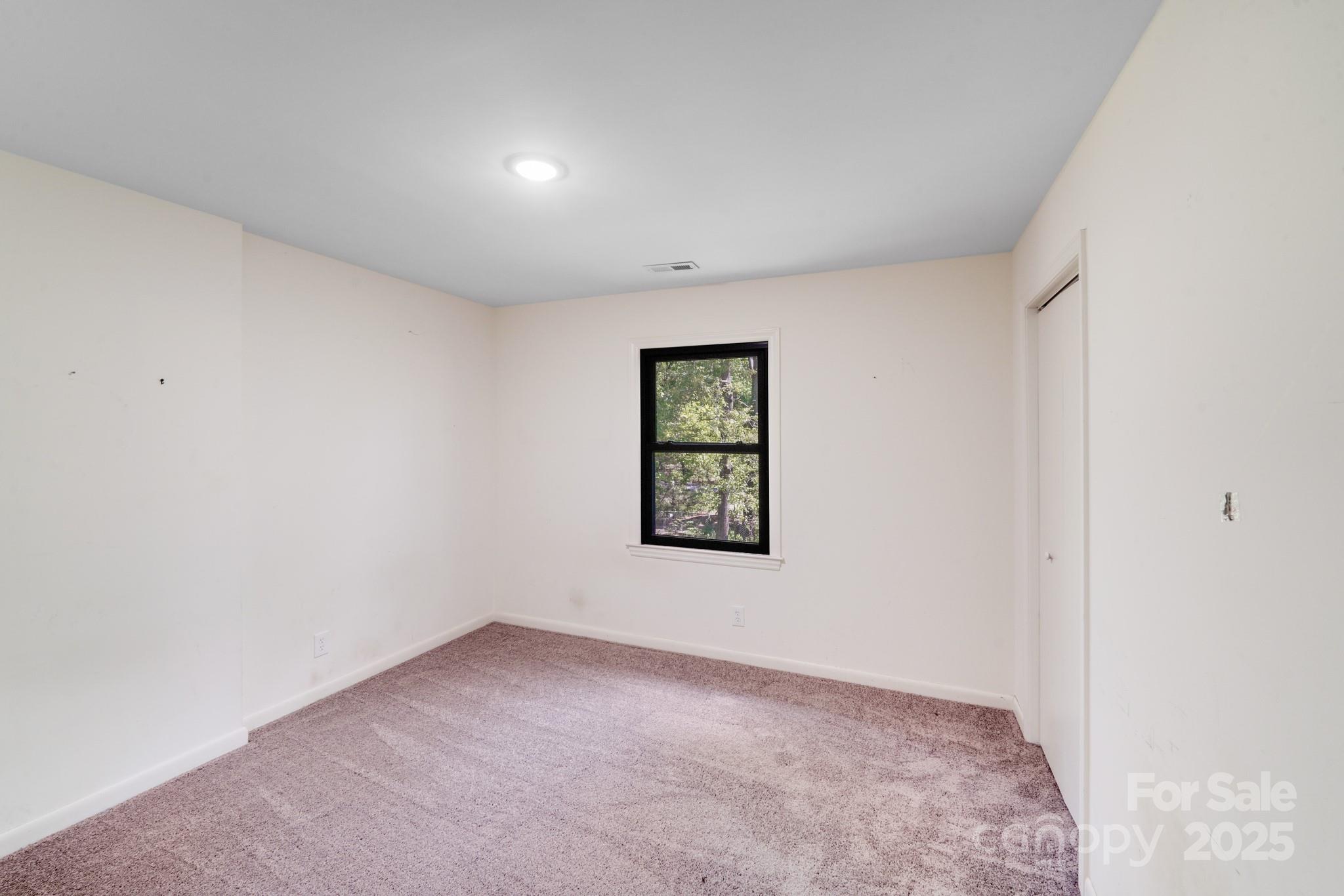 4915 Huntington Farm Road