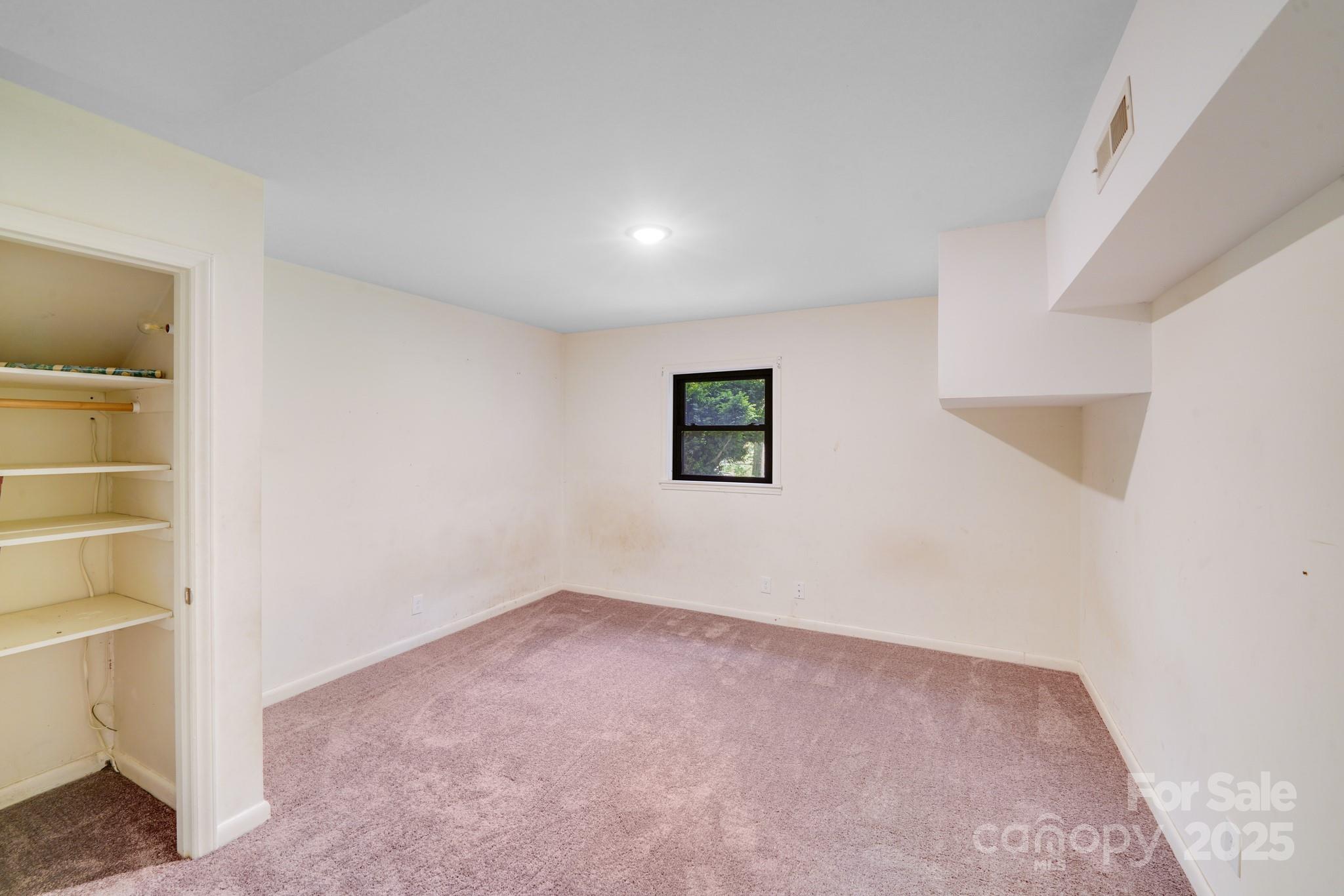 4915 Huntington Farm Road