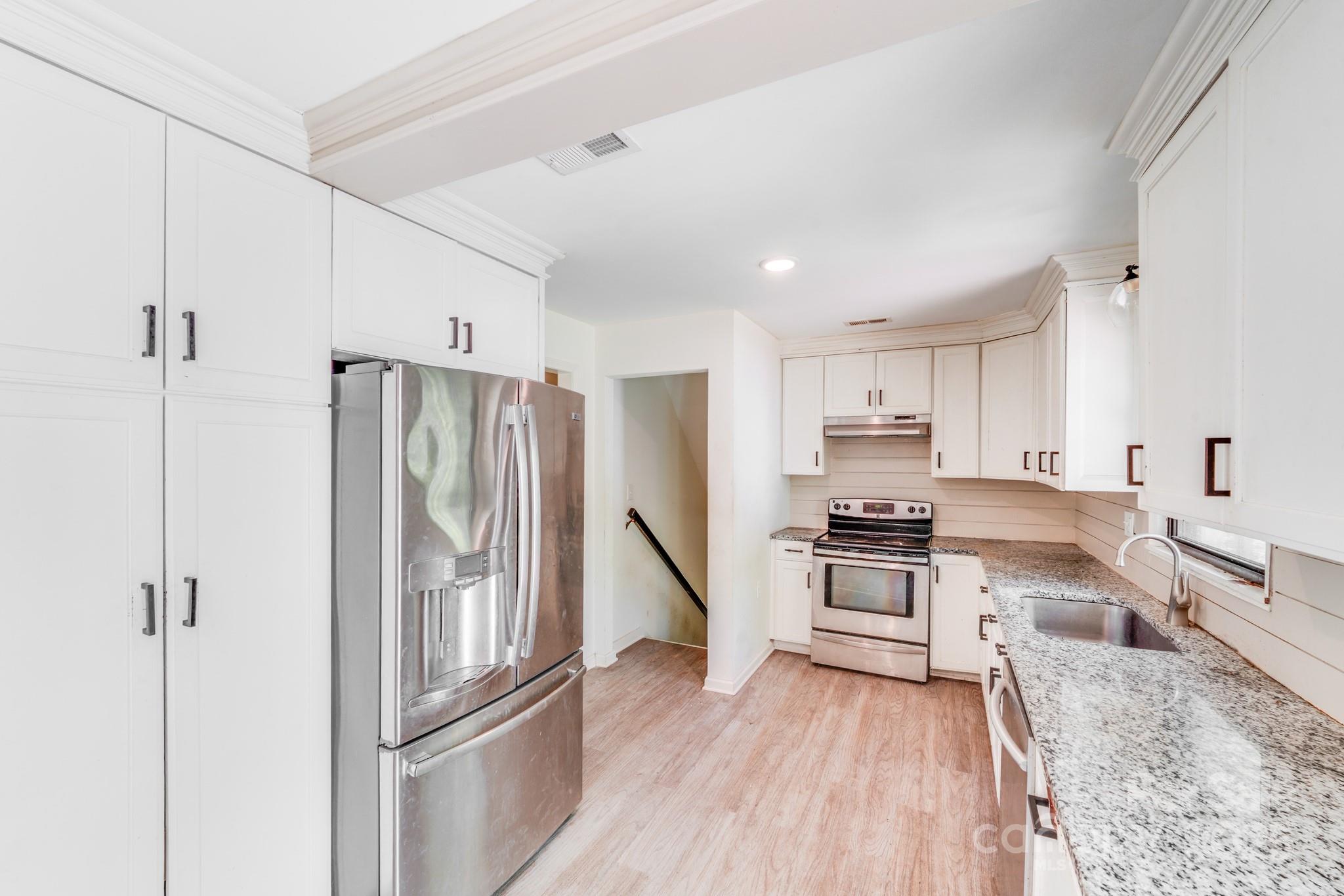 4915 Huntington Farm Road