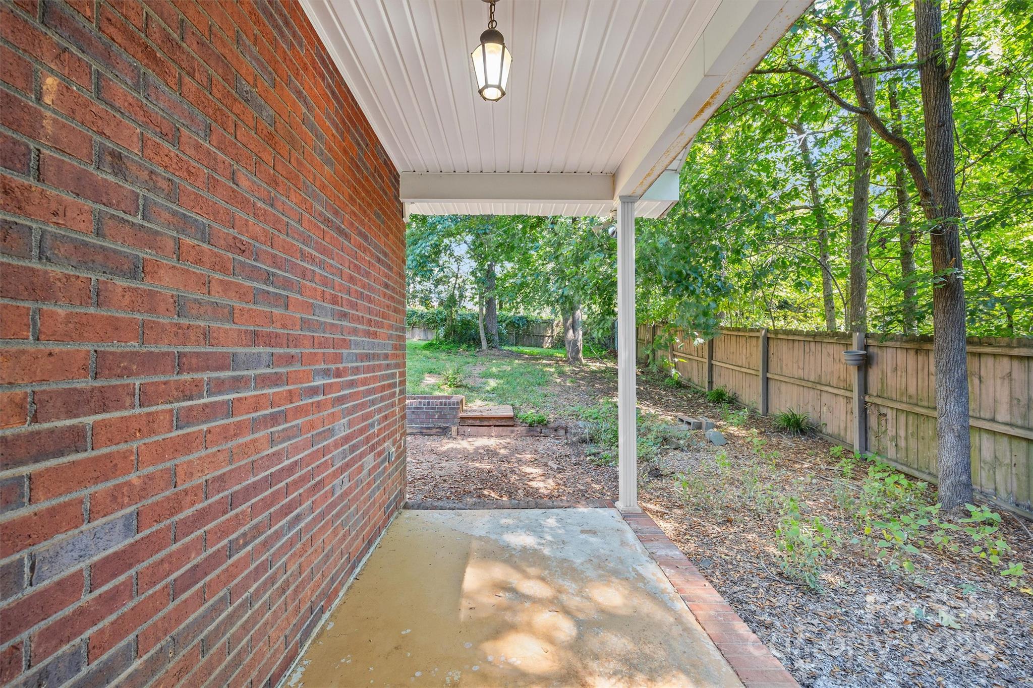 15901 Lawyers Road