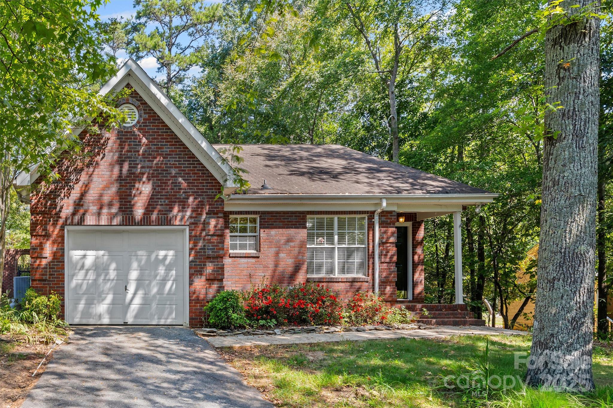 15901 Lawyers Road