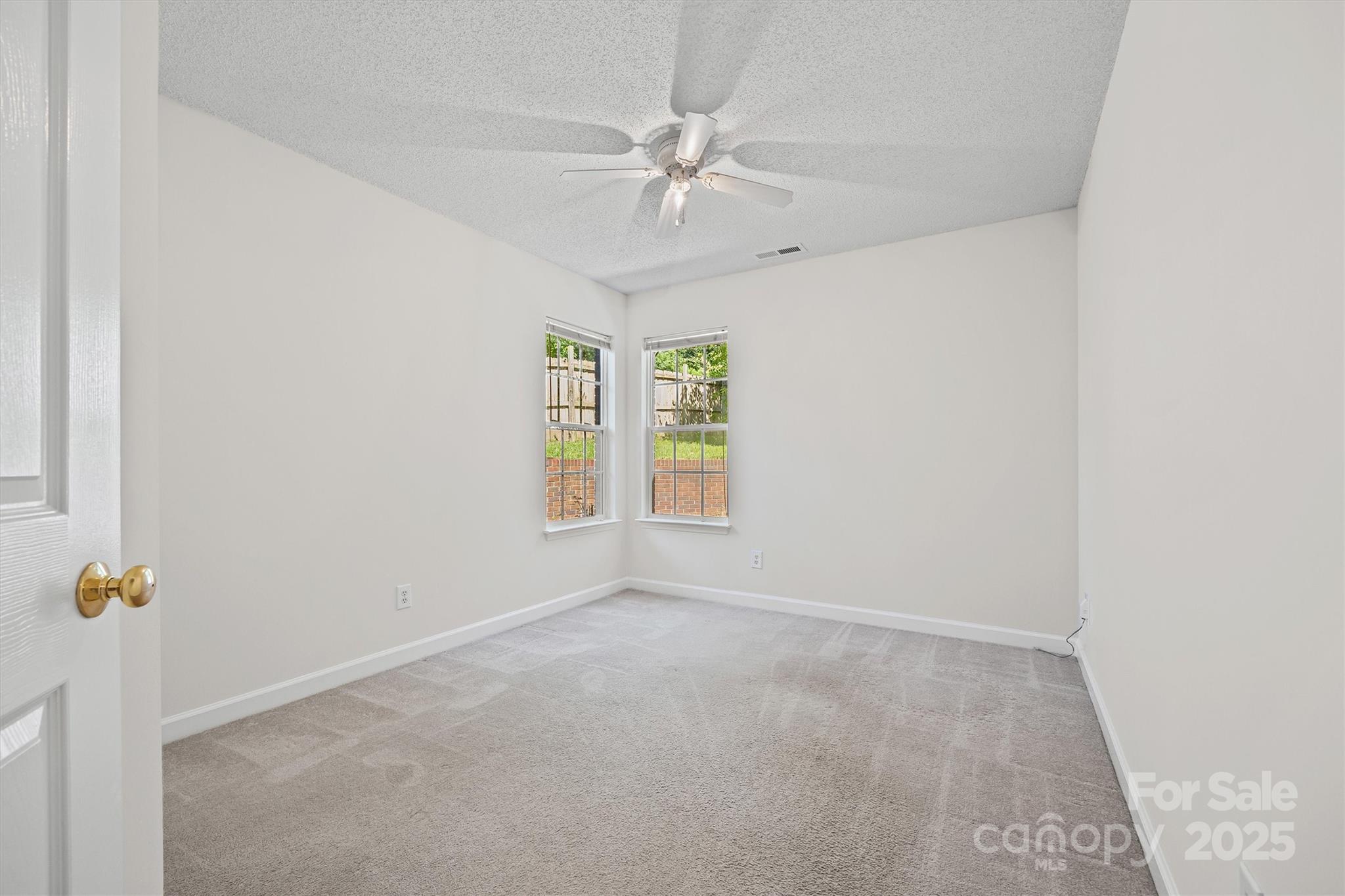 15901 Lawyers Road