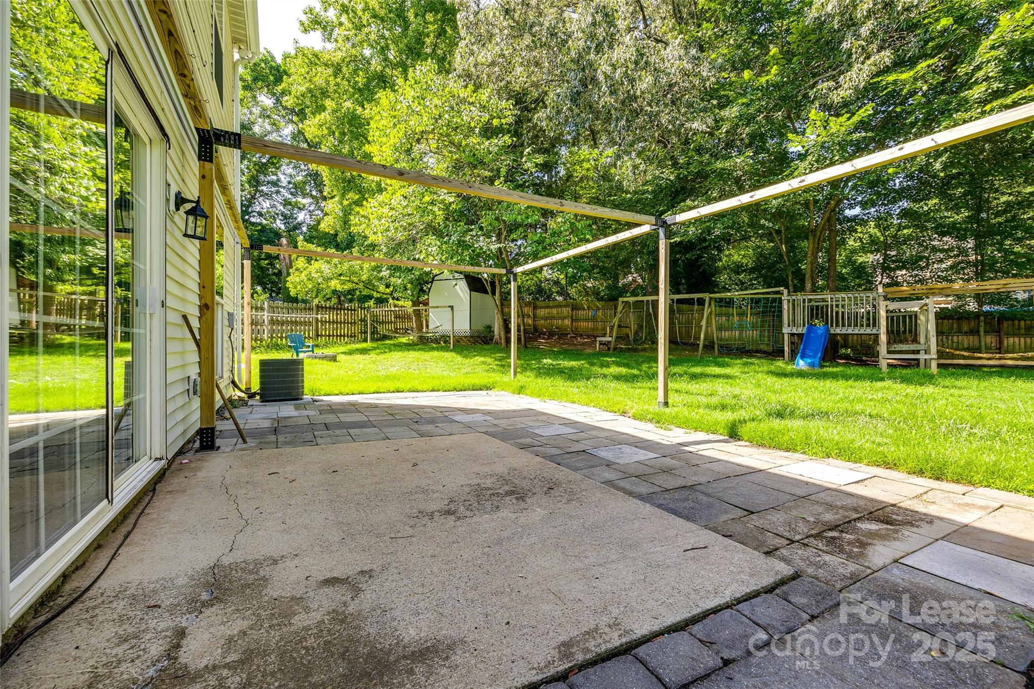 2406 Sawyer Drive