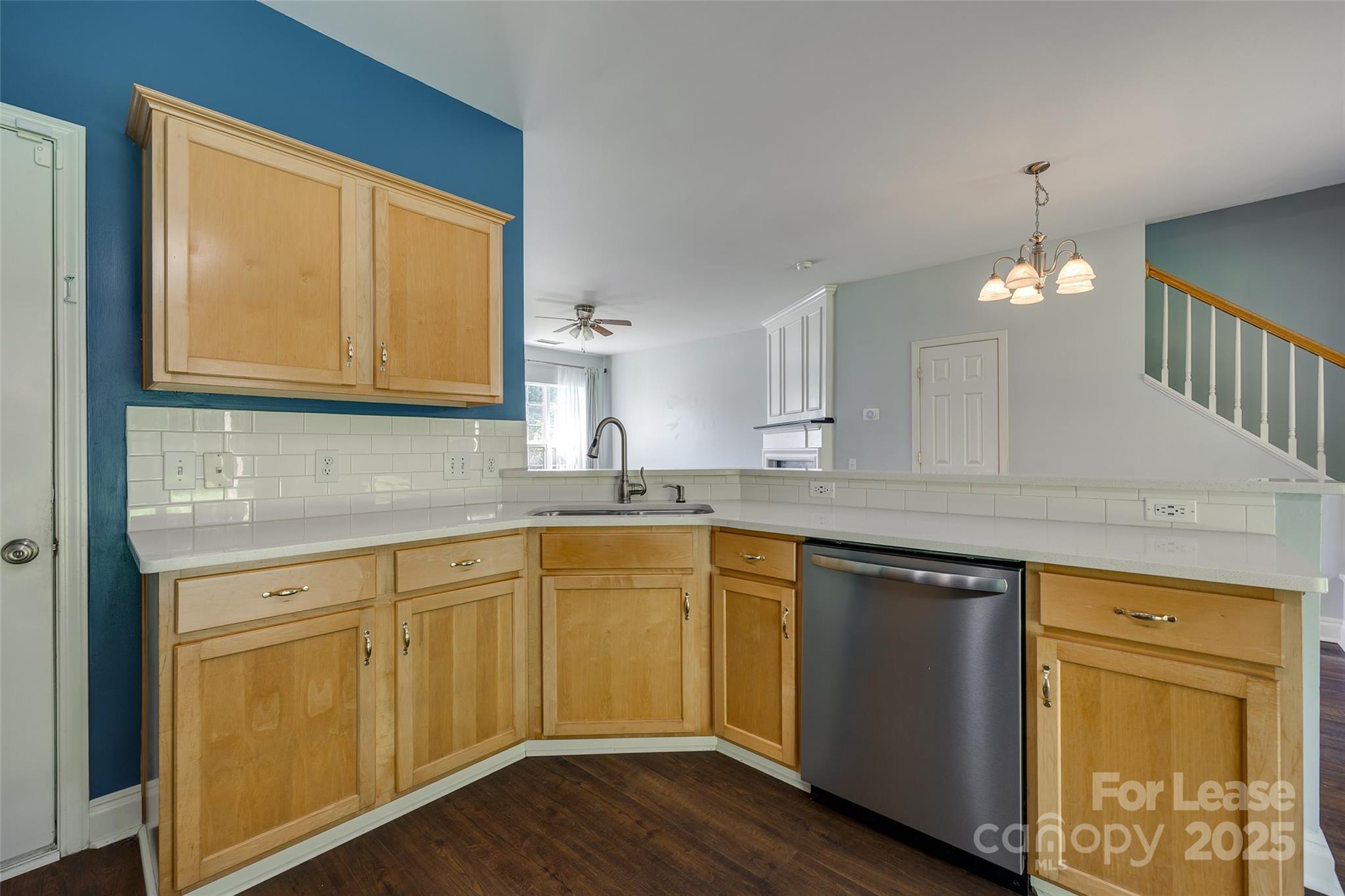 2406 Sawyer Drive