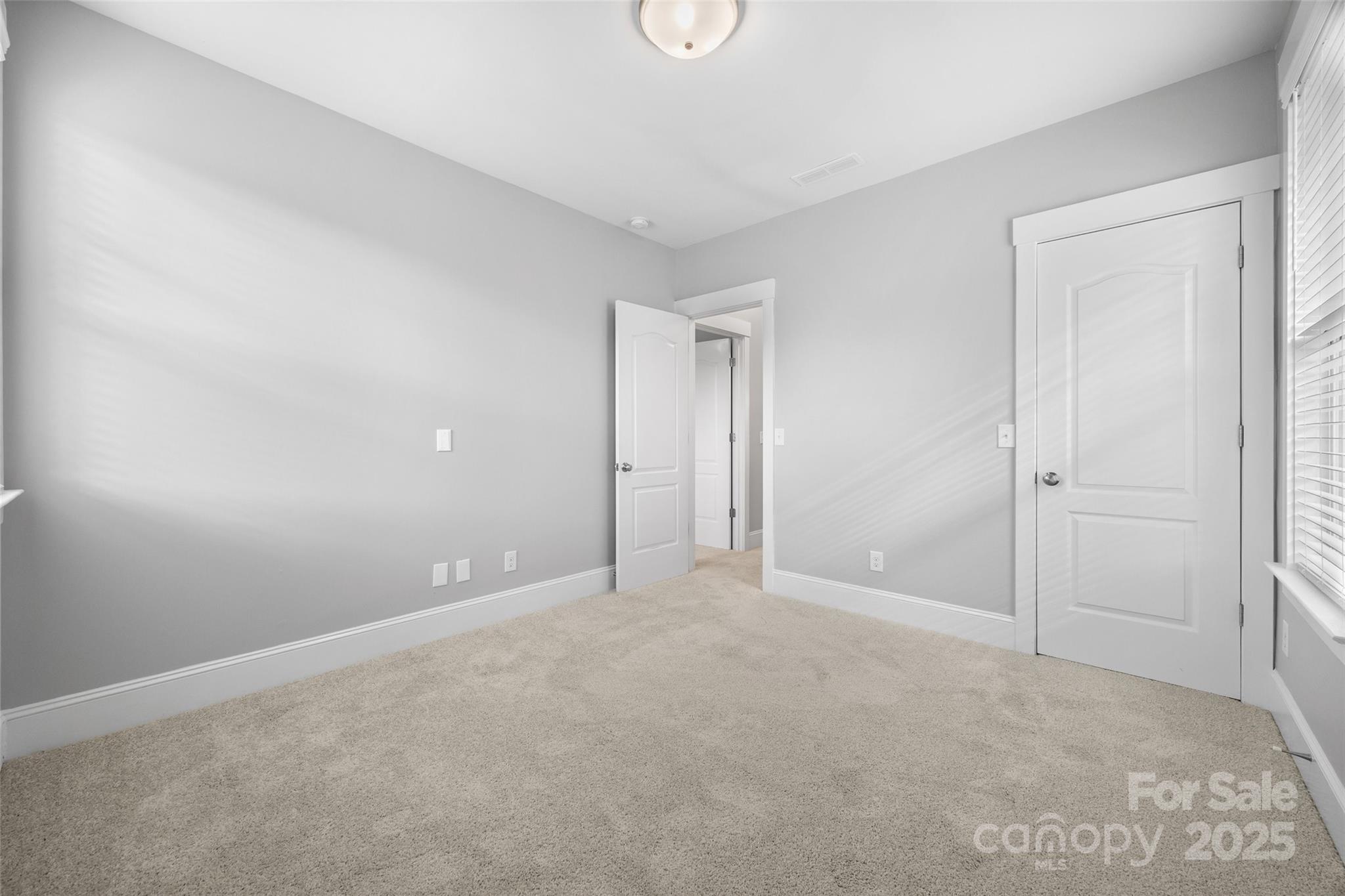 958 Herrons Ferry Road