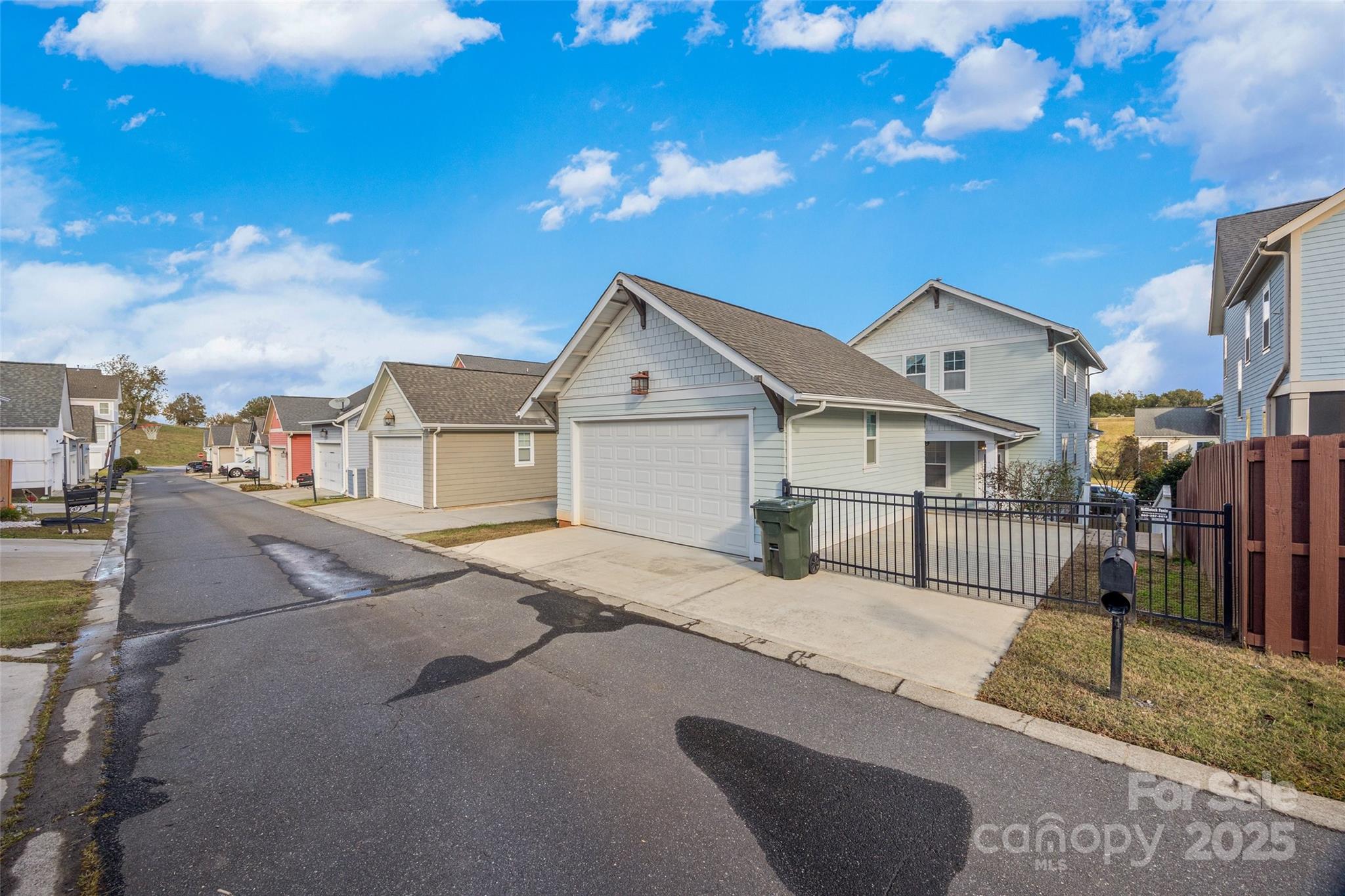 958 Herrons Ferry Road