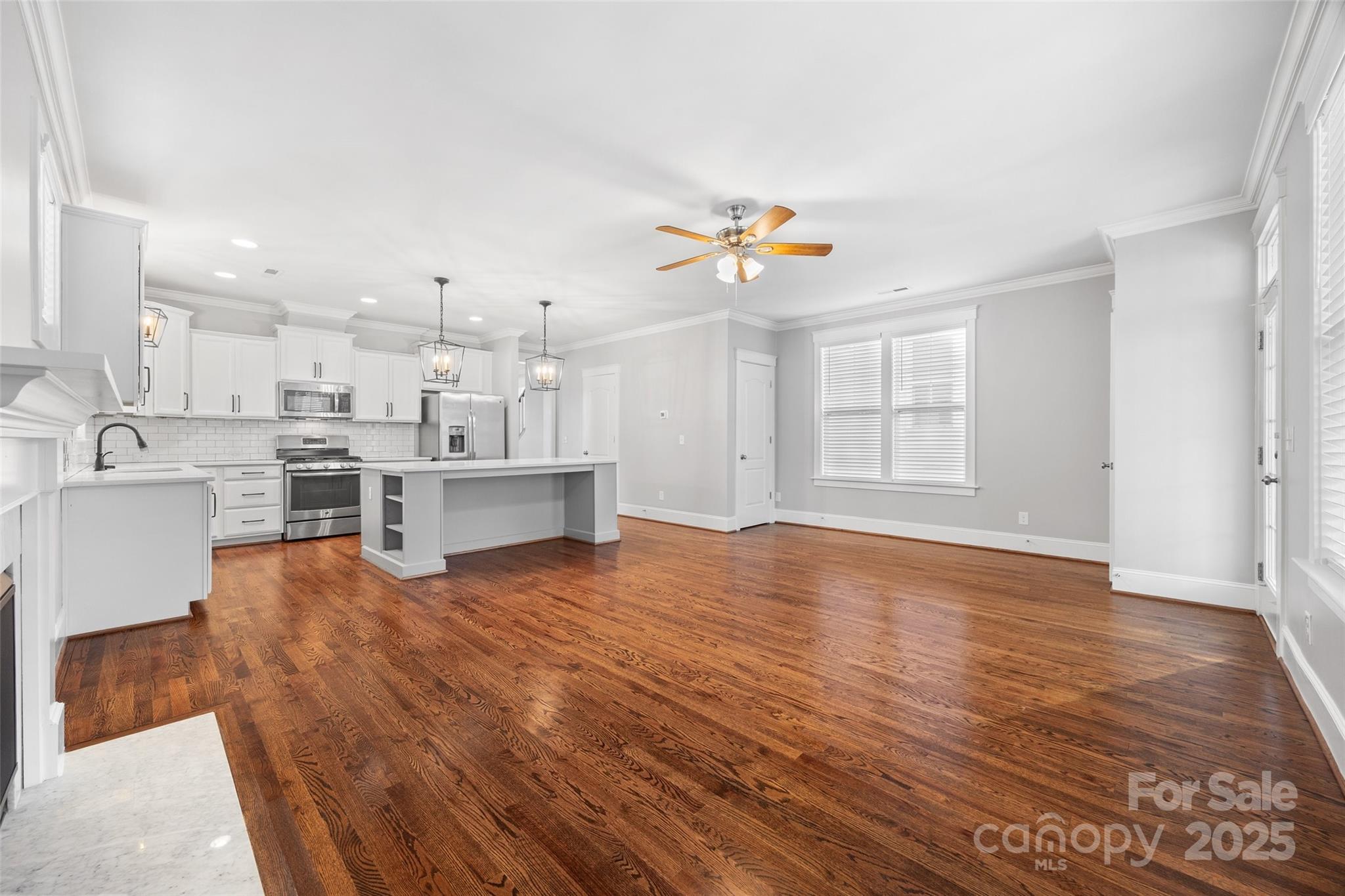 958 Herrons Ferry Road