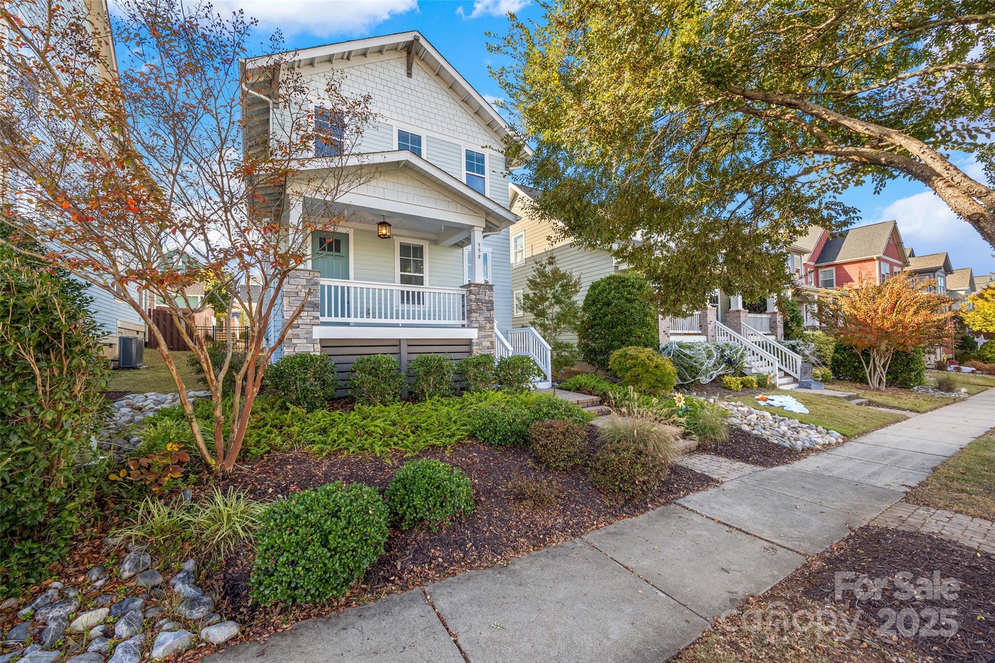 958 Herrons Ferry Road