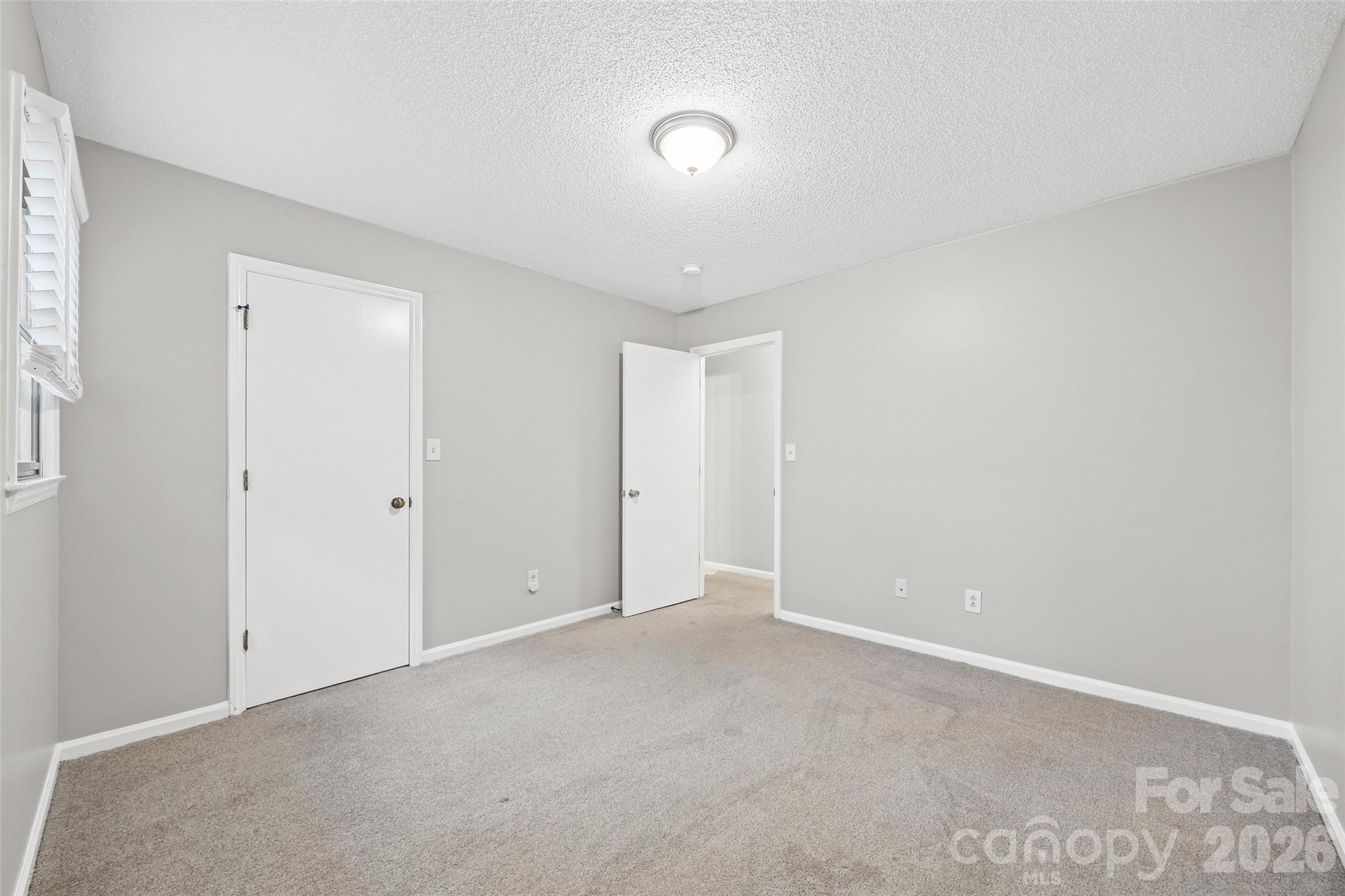 2206 Canberra Drive