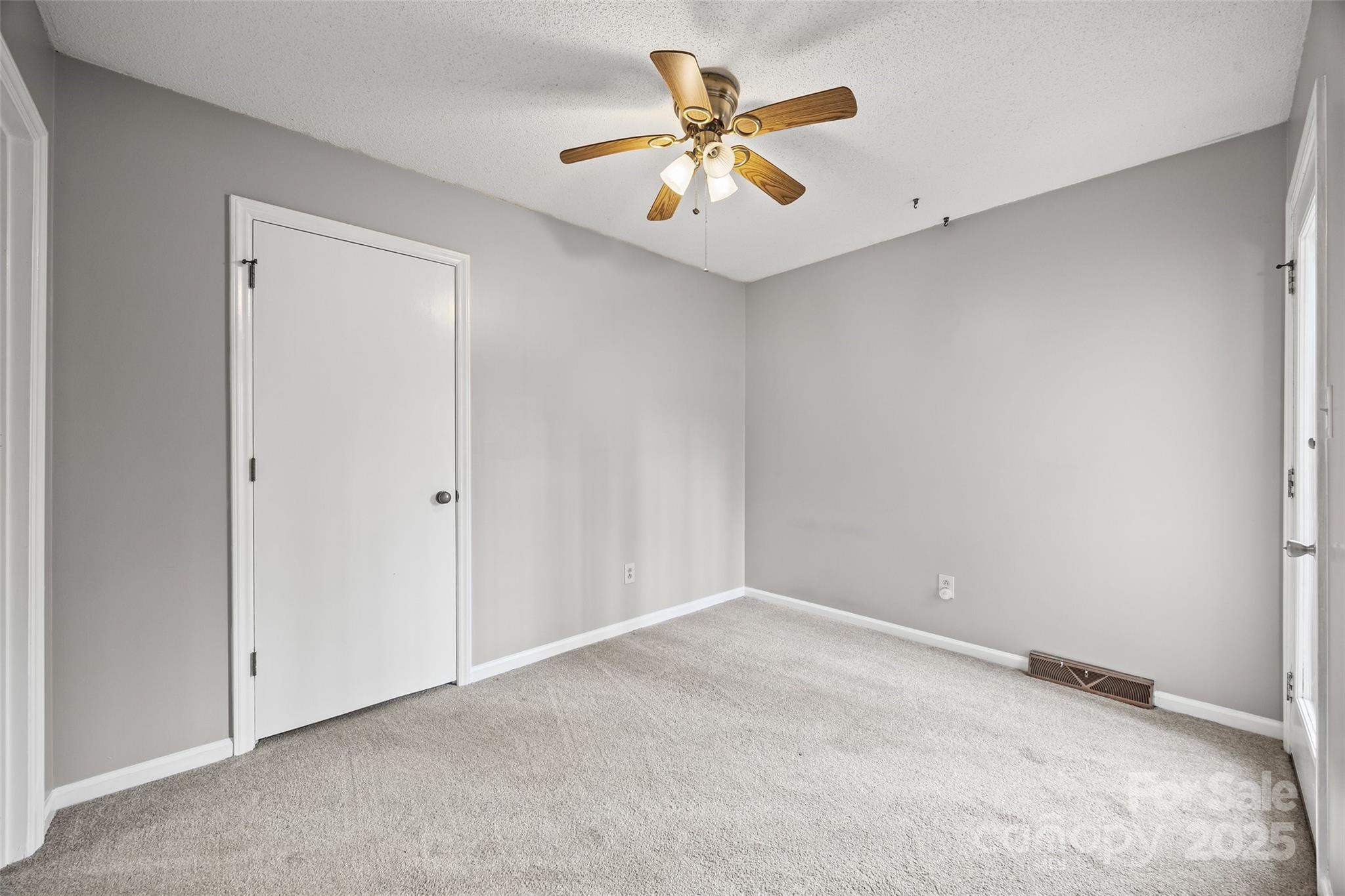 2206 Canberra Drive